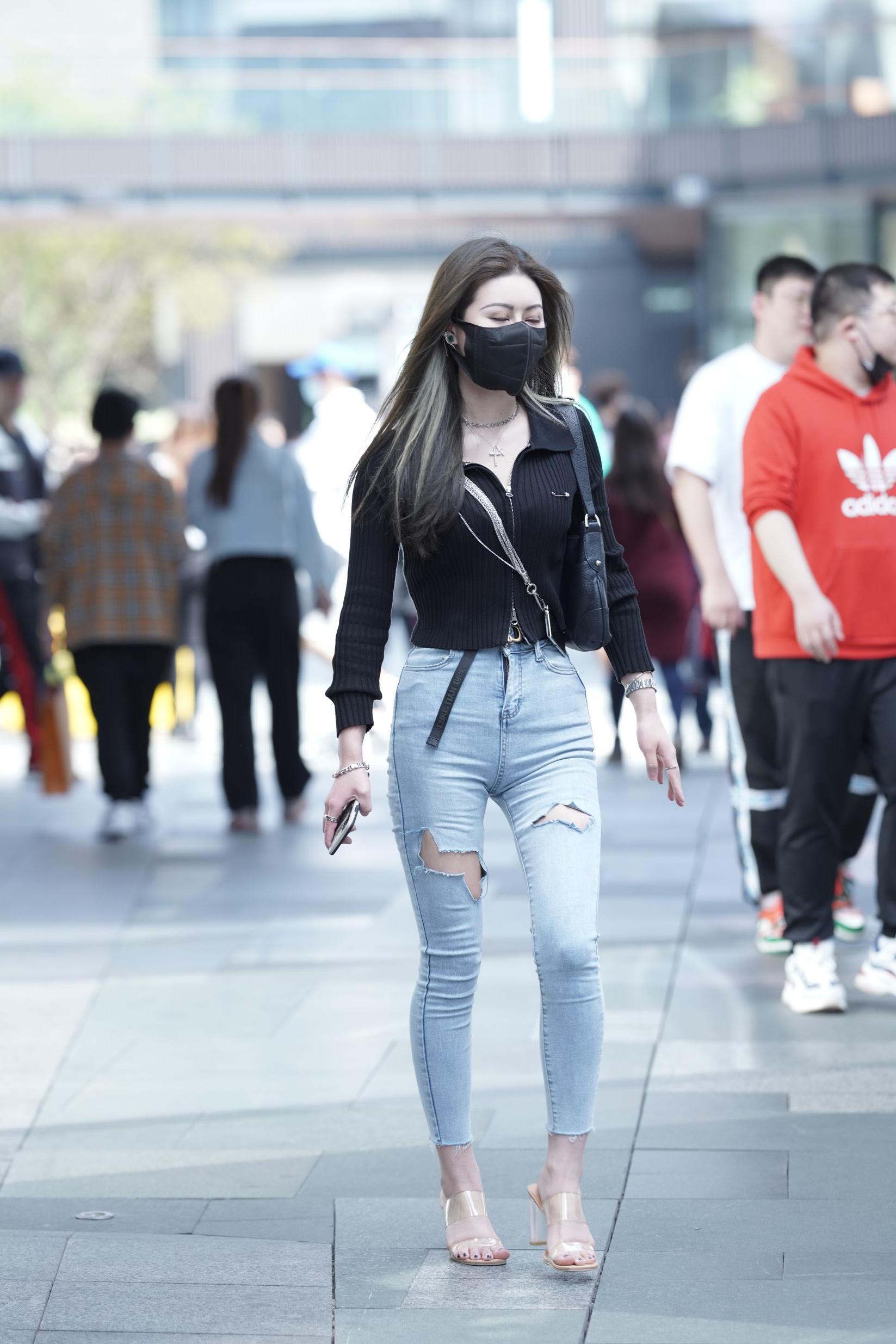 30803-qyrwz5d2yvl.jpg