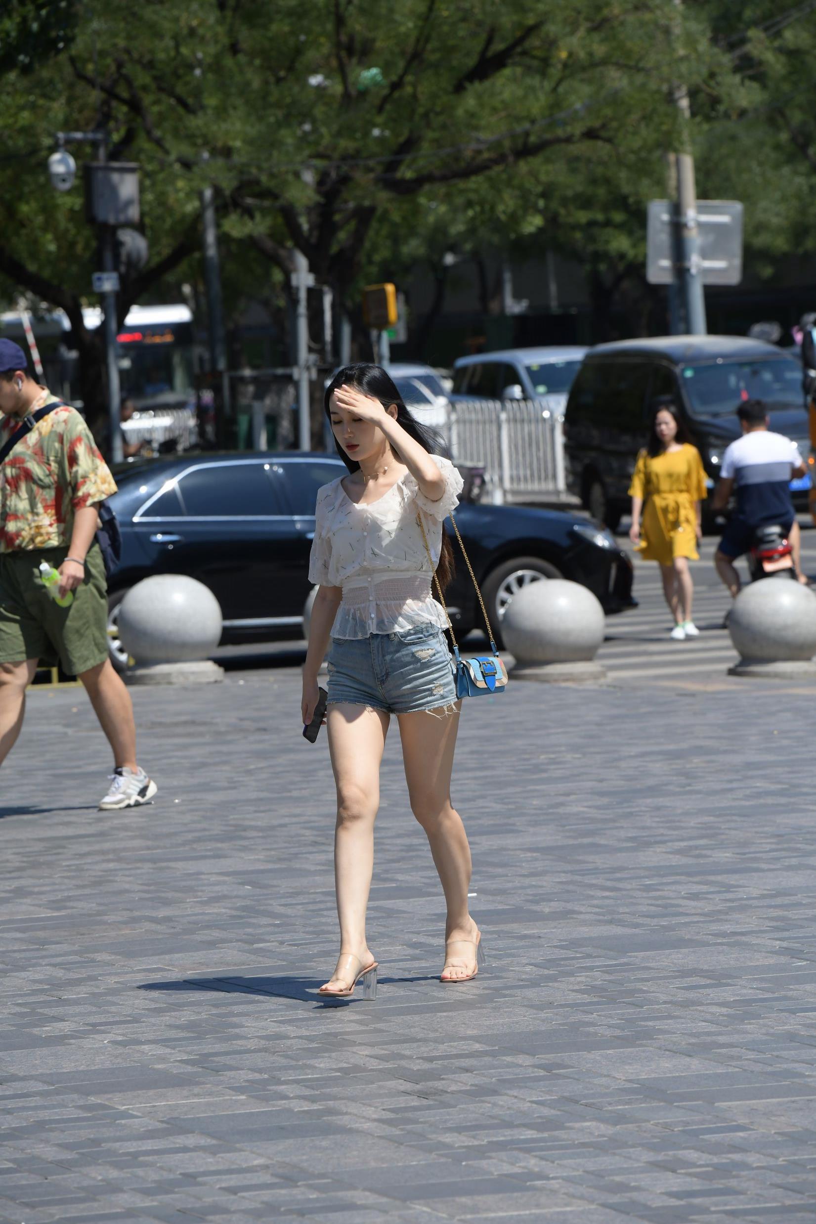 31070-1nsil4k2yww.jpg