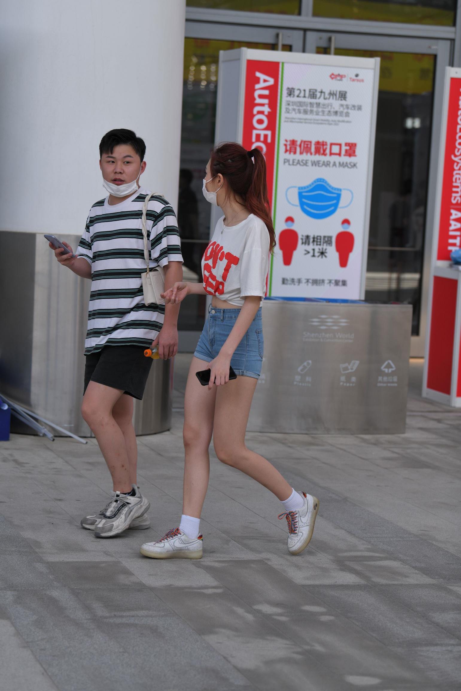 31584-v1lxopeaq02.jpg