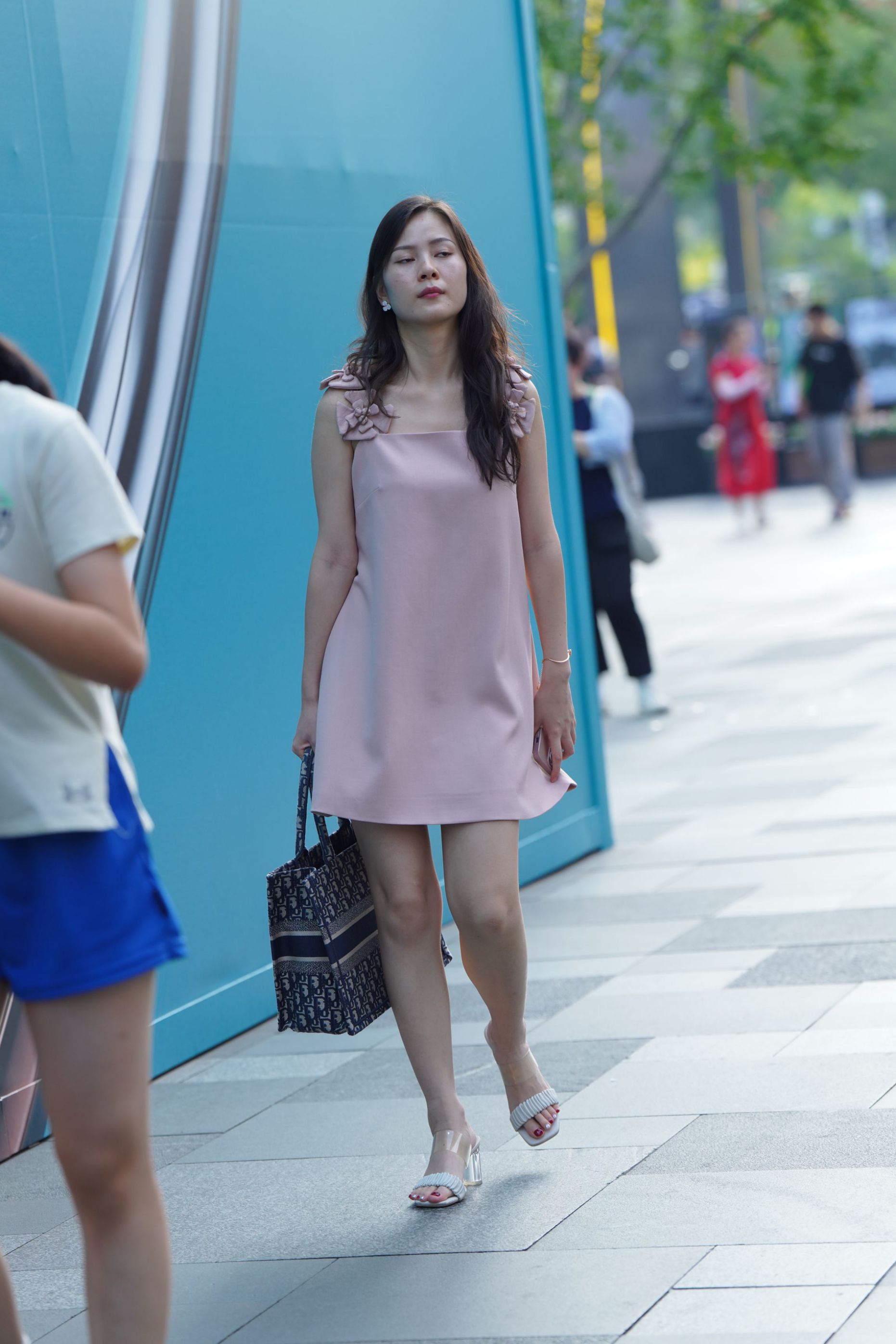32366-h4m23nyukvq.jpg