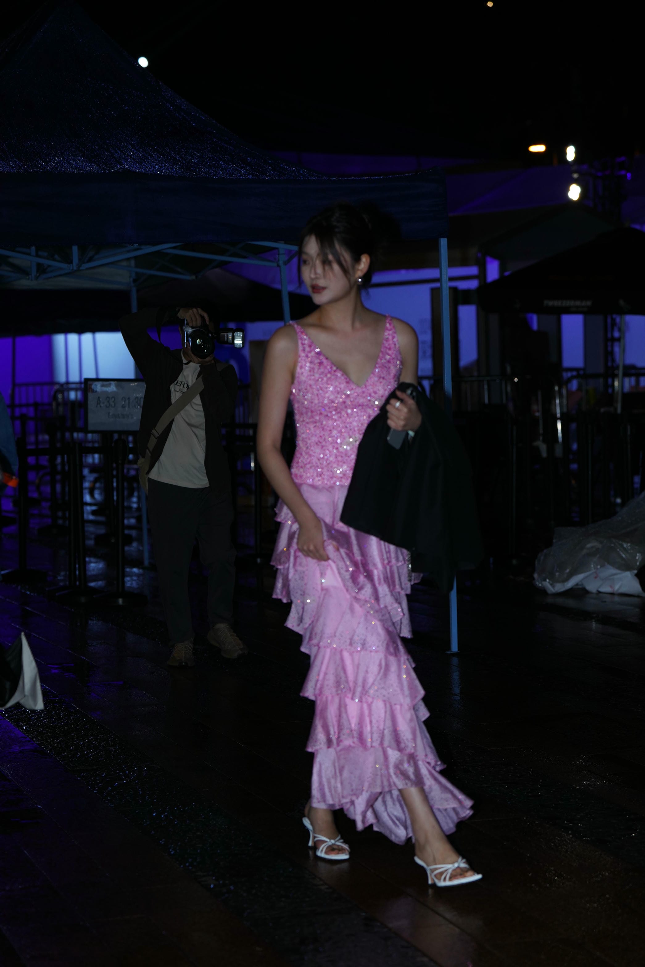 32874-ln2nsbghel3.jpg