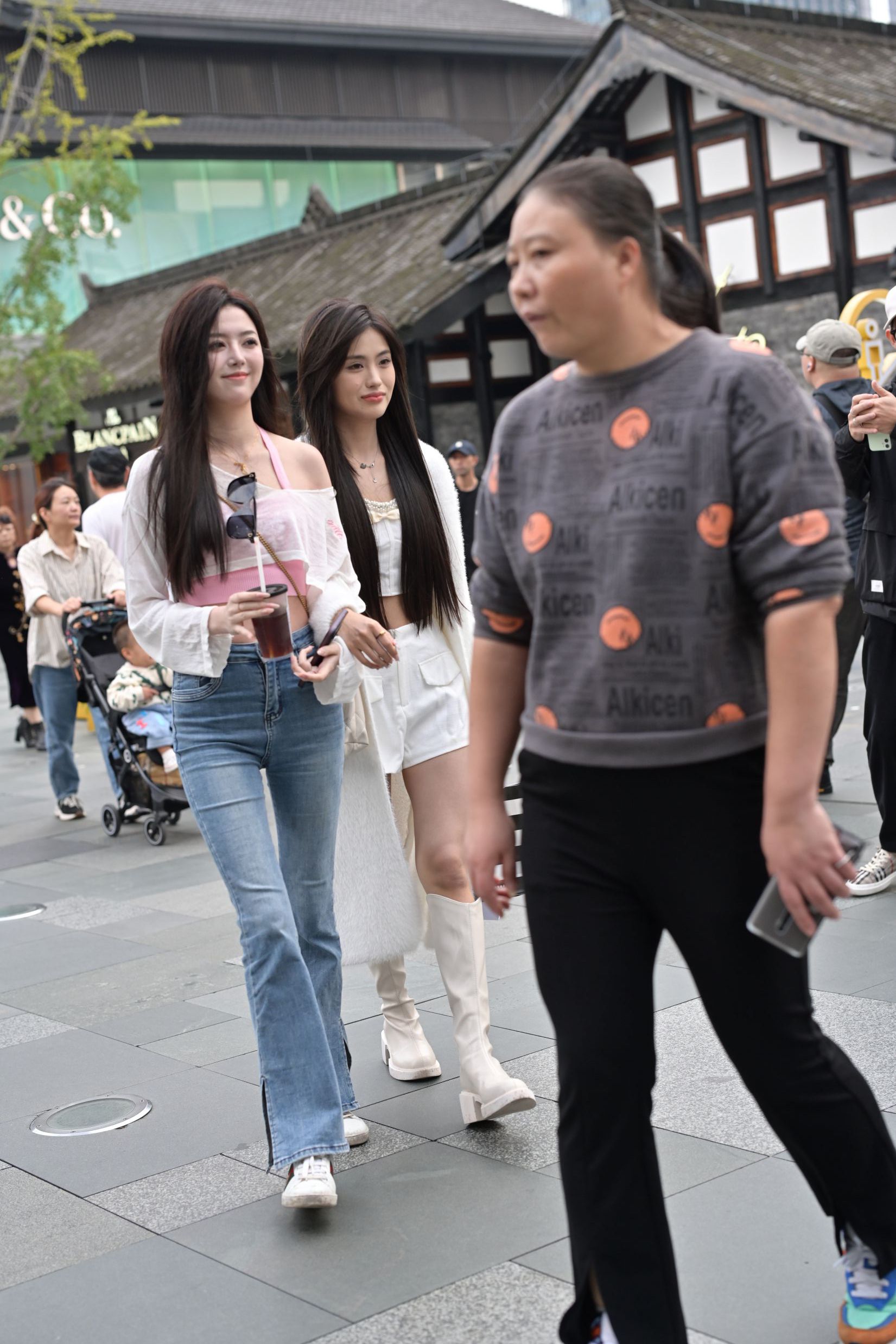 161099-kazsmducrem.jpg