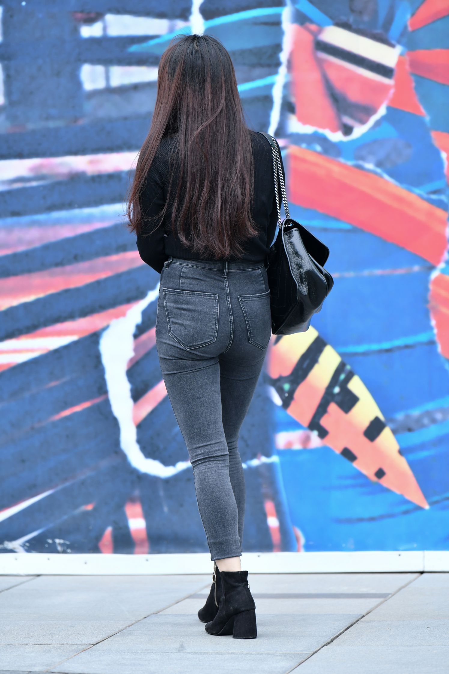 32909-kiaeumtyqou.jpg