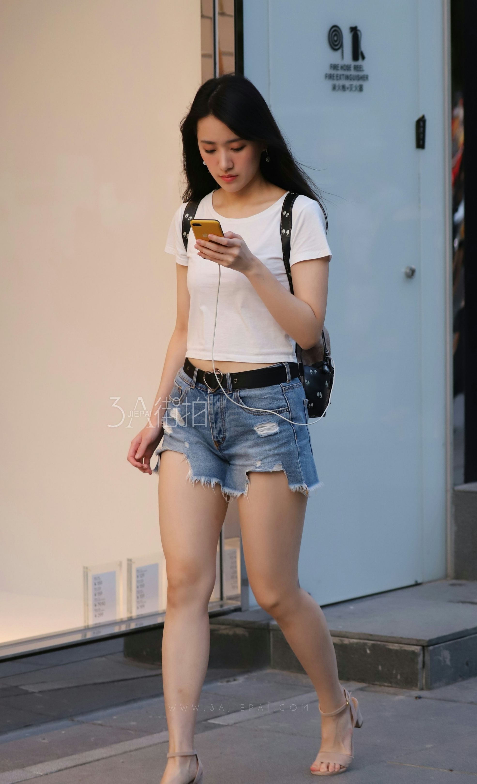 100656-045yct1auru.jpg