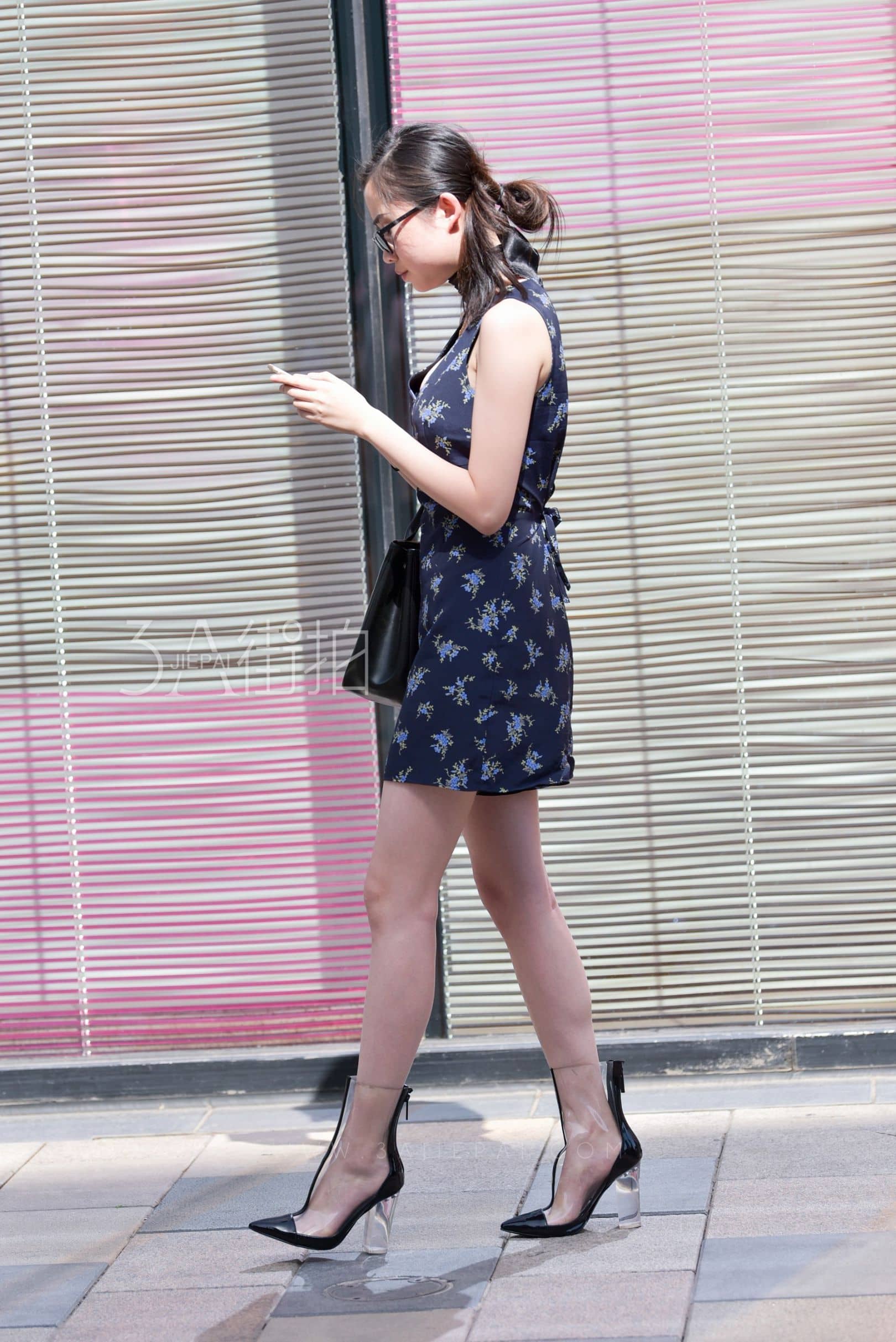 100653-3ub2y50jpyk.jpg