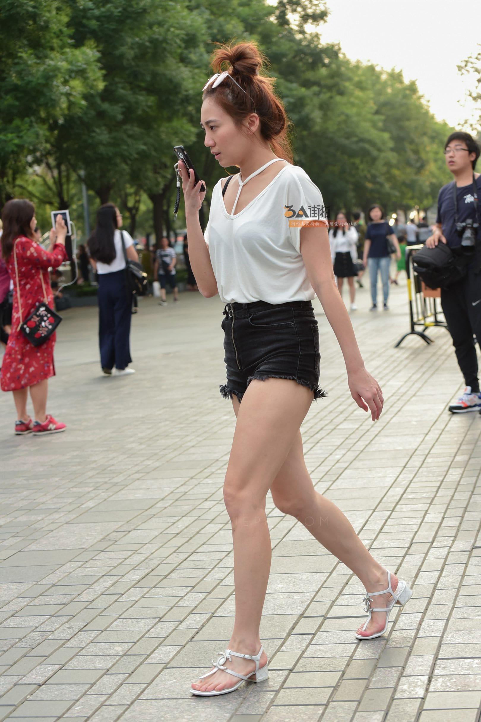 103668-4belxvjxh4n.jpg
