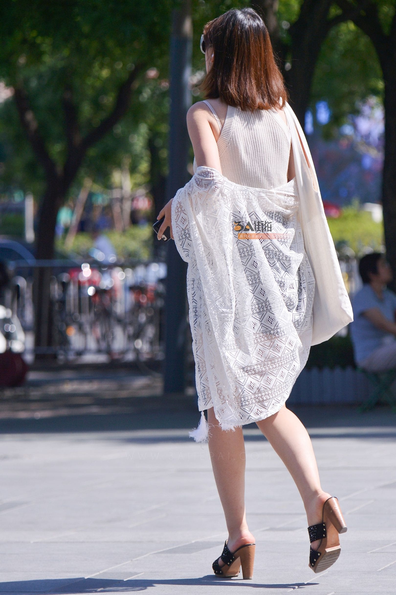 103689-4sdz1eqybop.jpg