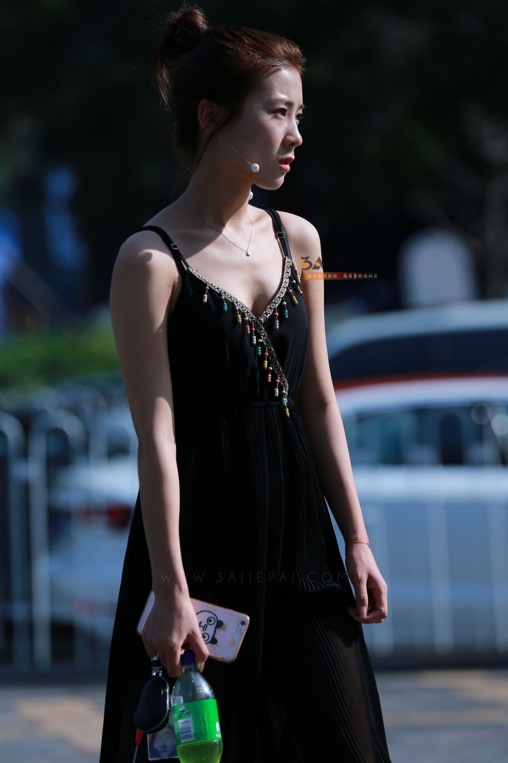 103794-uncq1caysxl.jpg