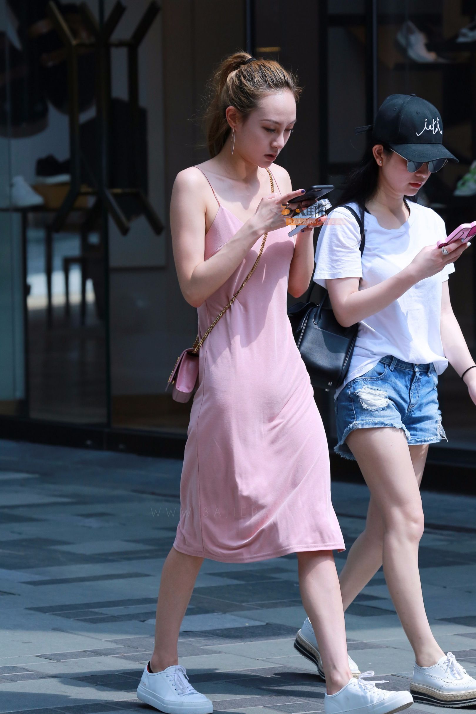 103803-nzlcj1jp0lh.jpg