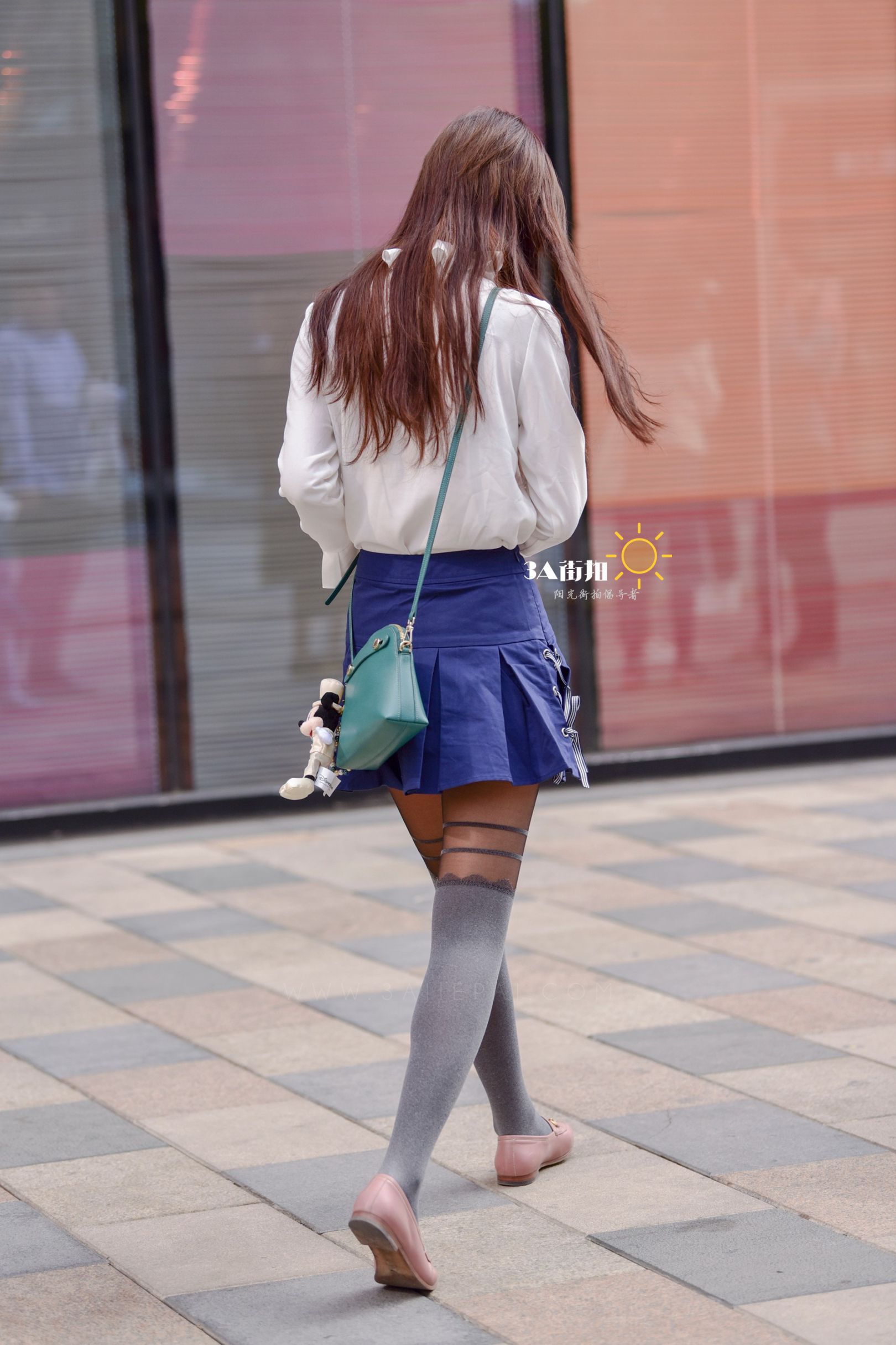 103846-issl0oqlqby.jpg