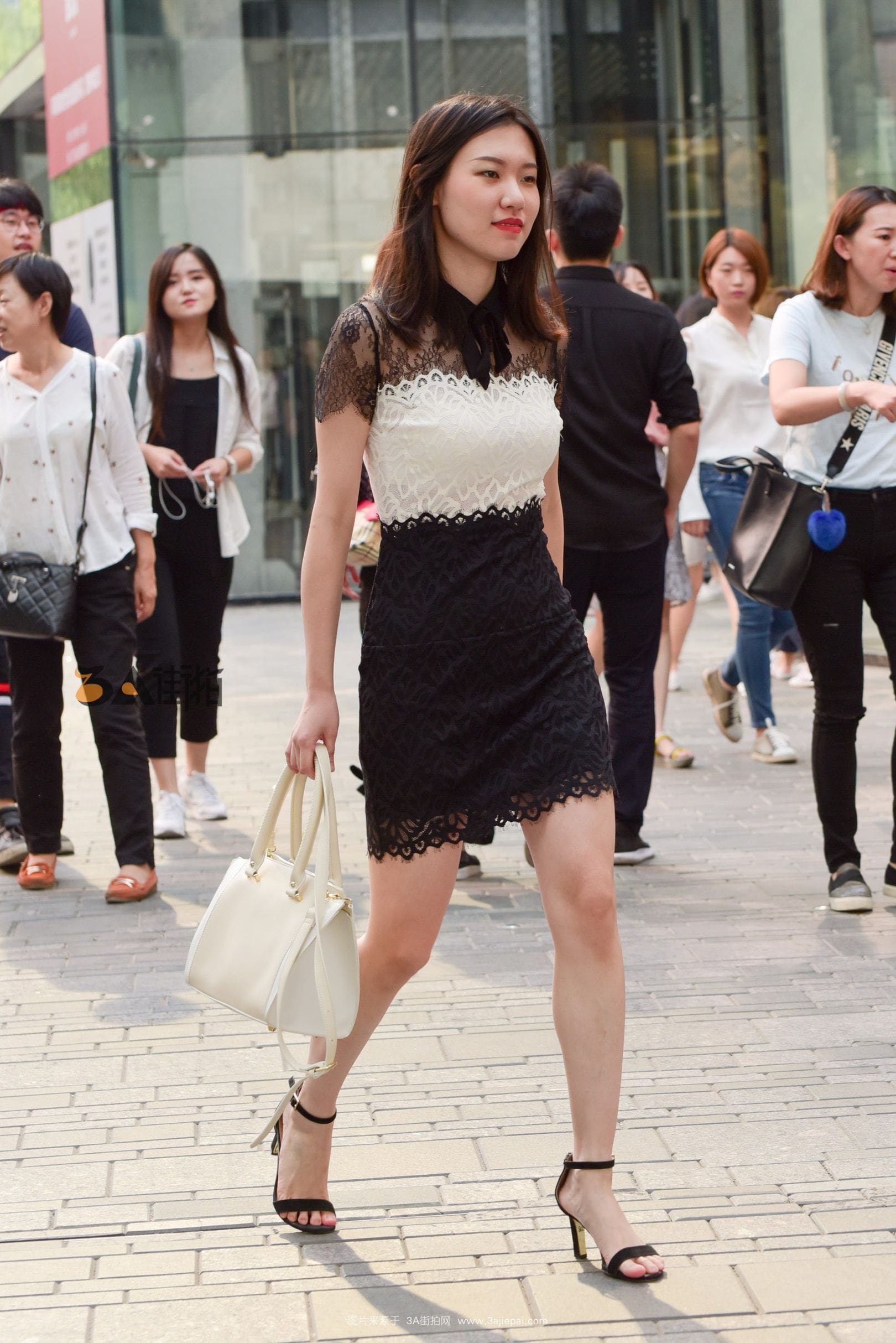 104440-vkny21214qd.jpg
