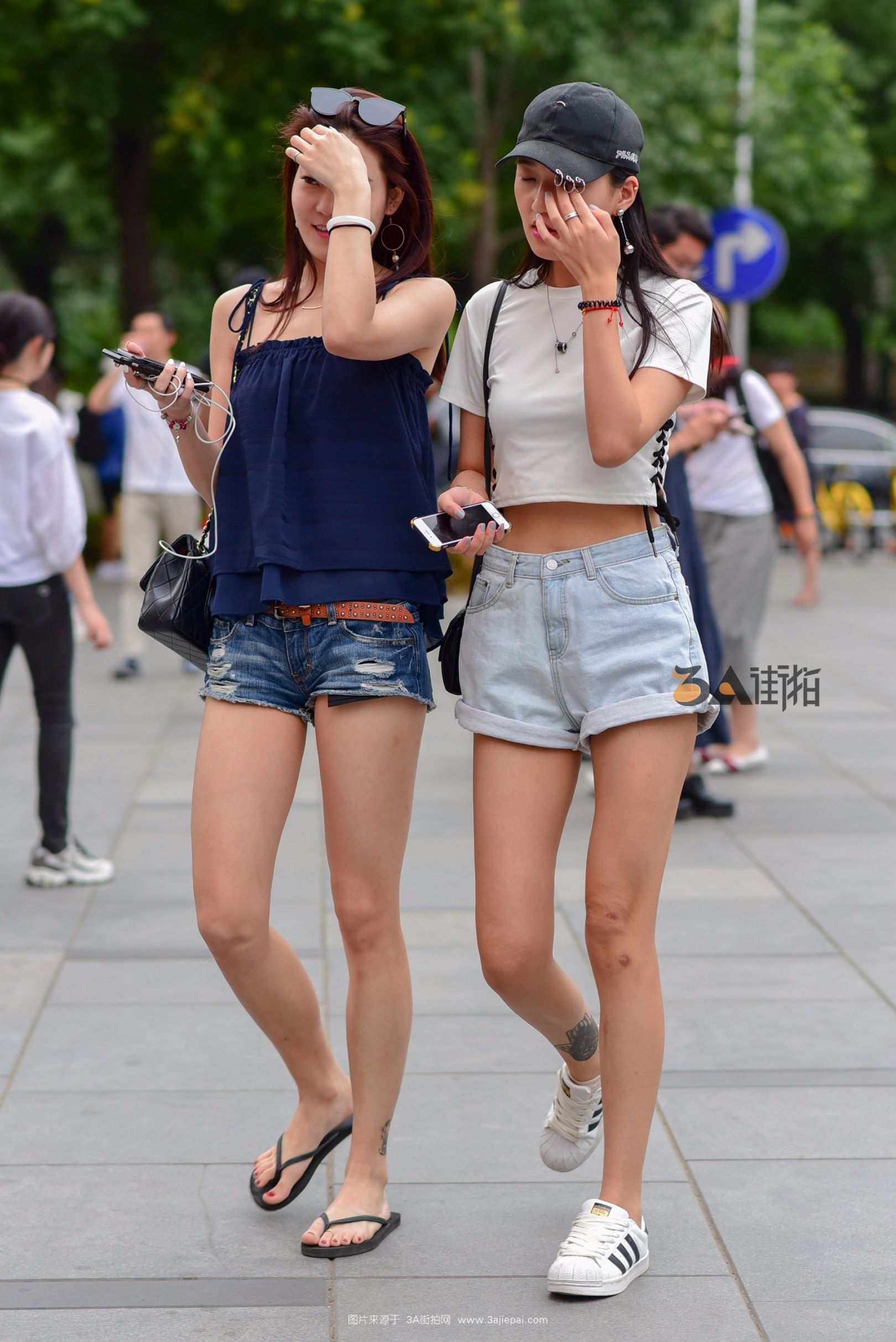 104486-ydxix35d3jx.jpg