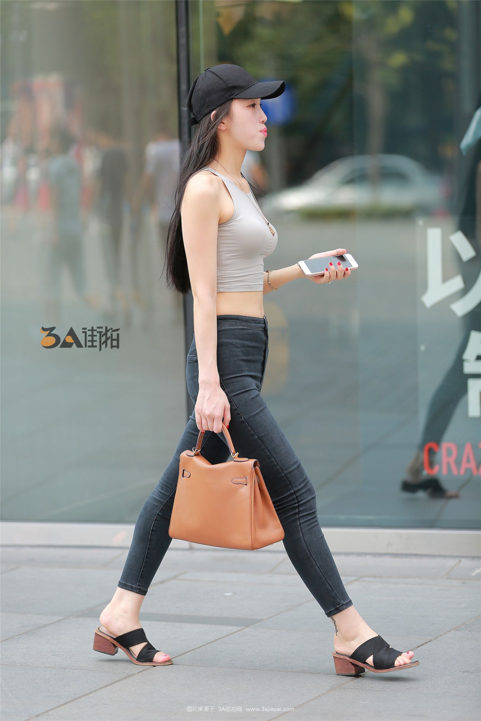 104986-riqy4r5vehq.jpg
