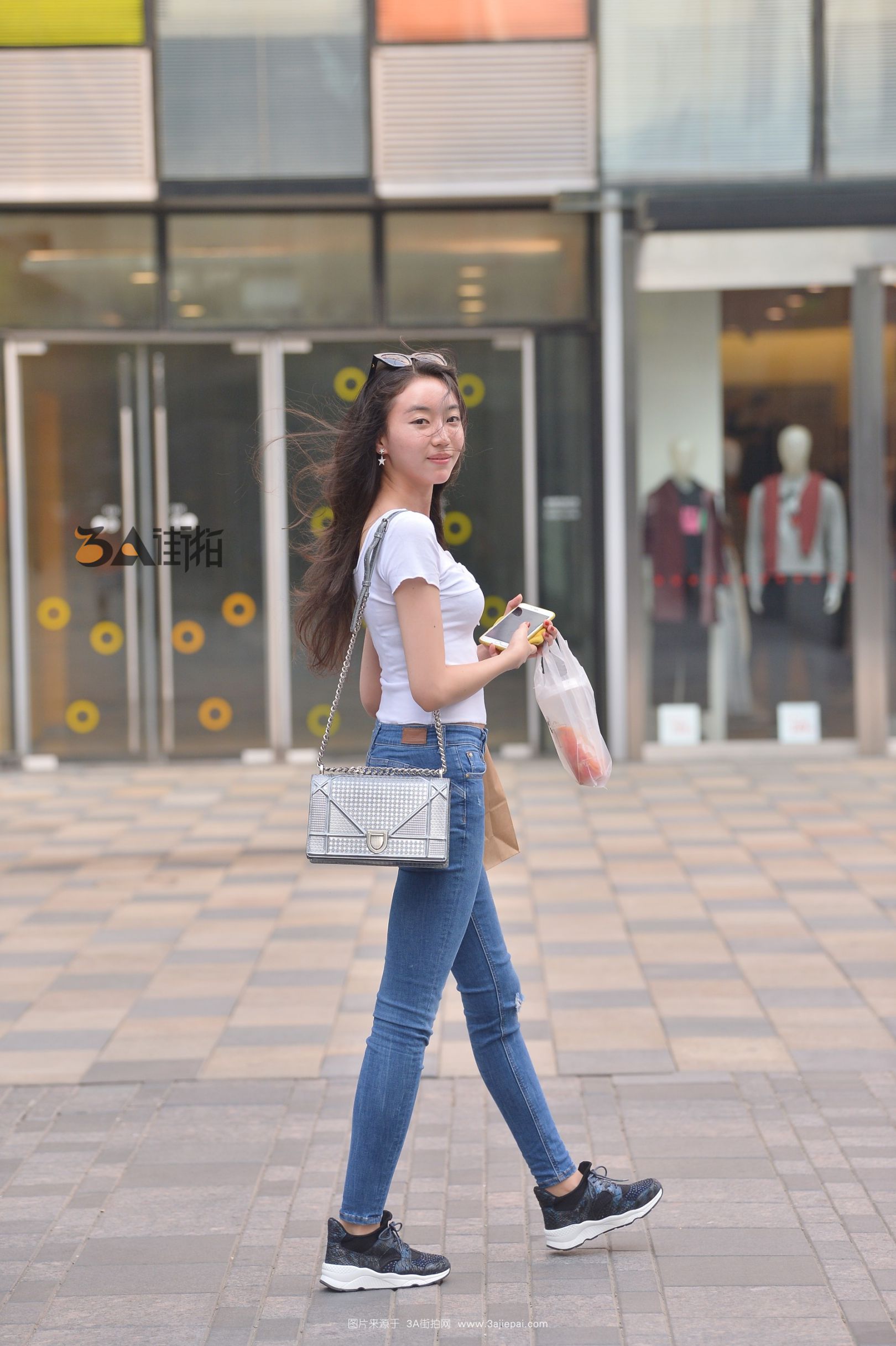 105440-rqcjbzfybqo.jpg