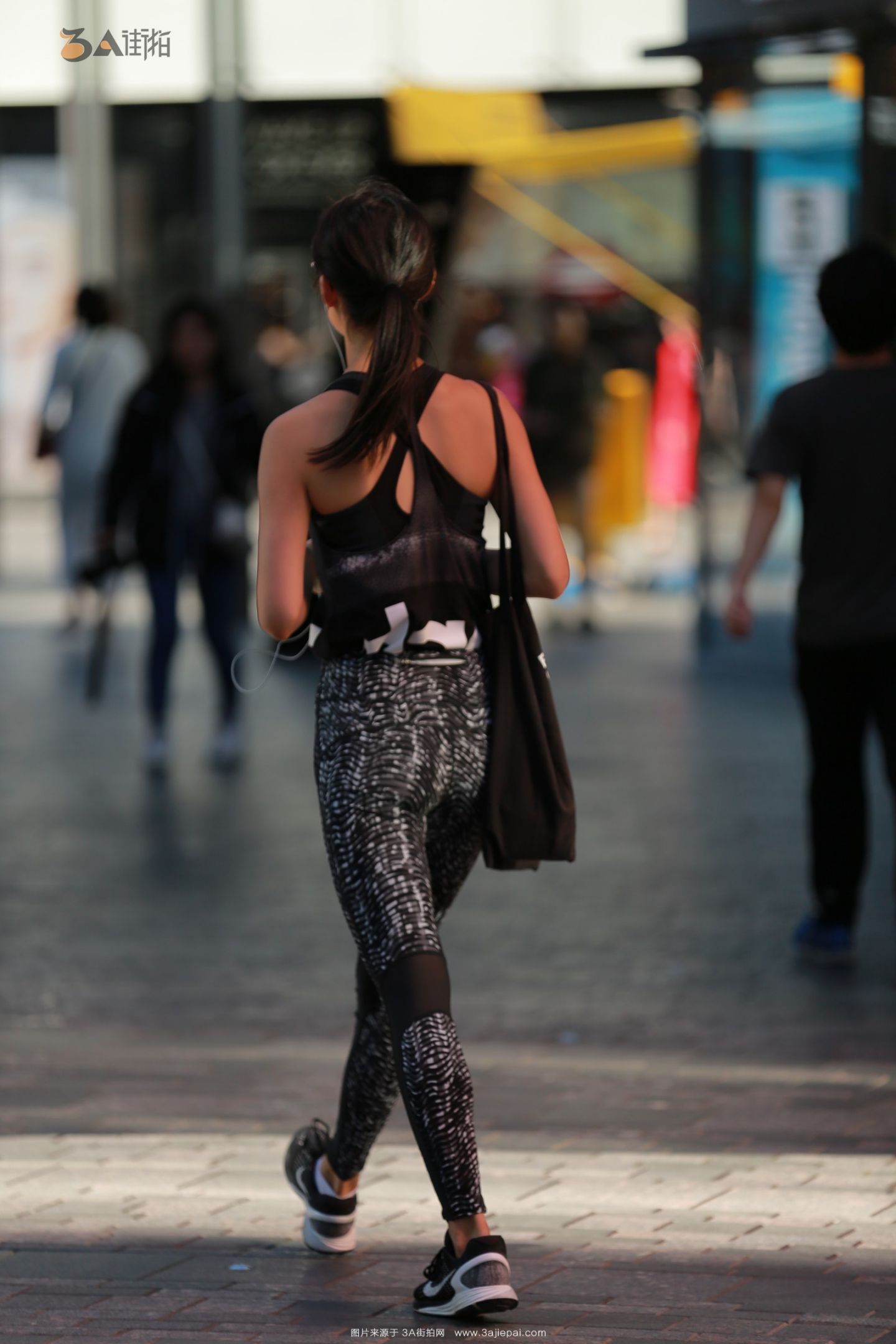 107559-1ci0nua5mh2.jpg