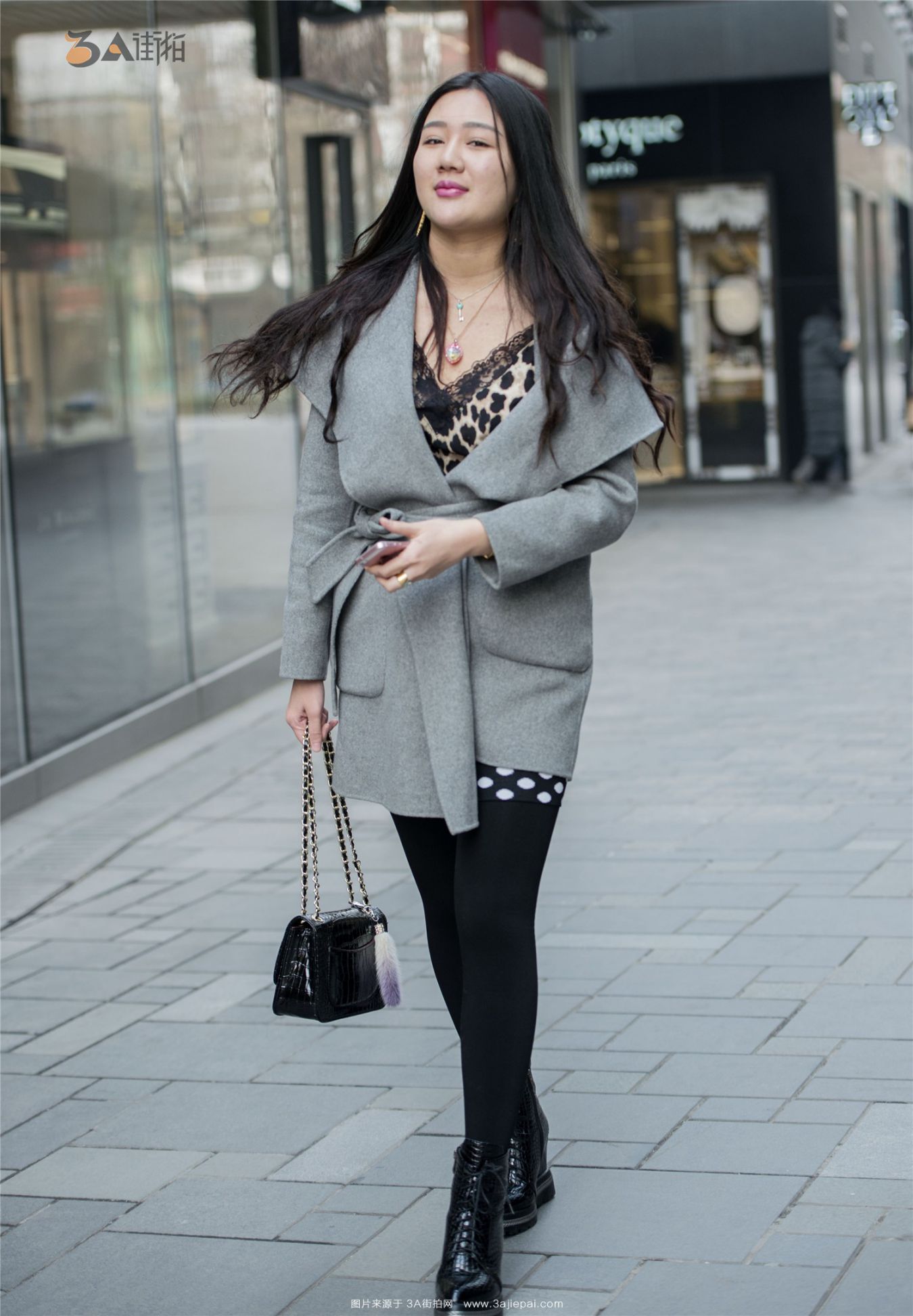 107823-rprd25azcdw.jpg