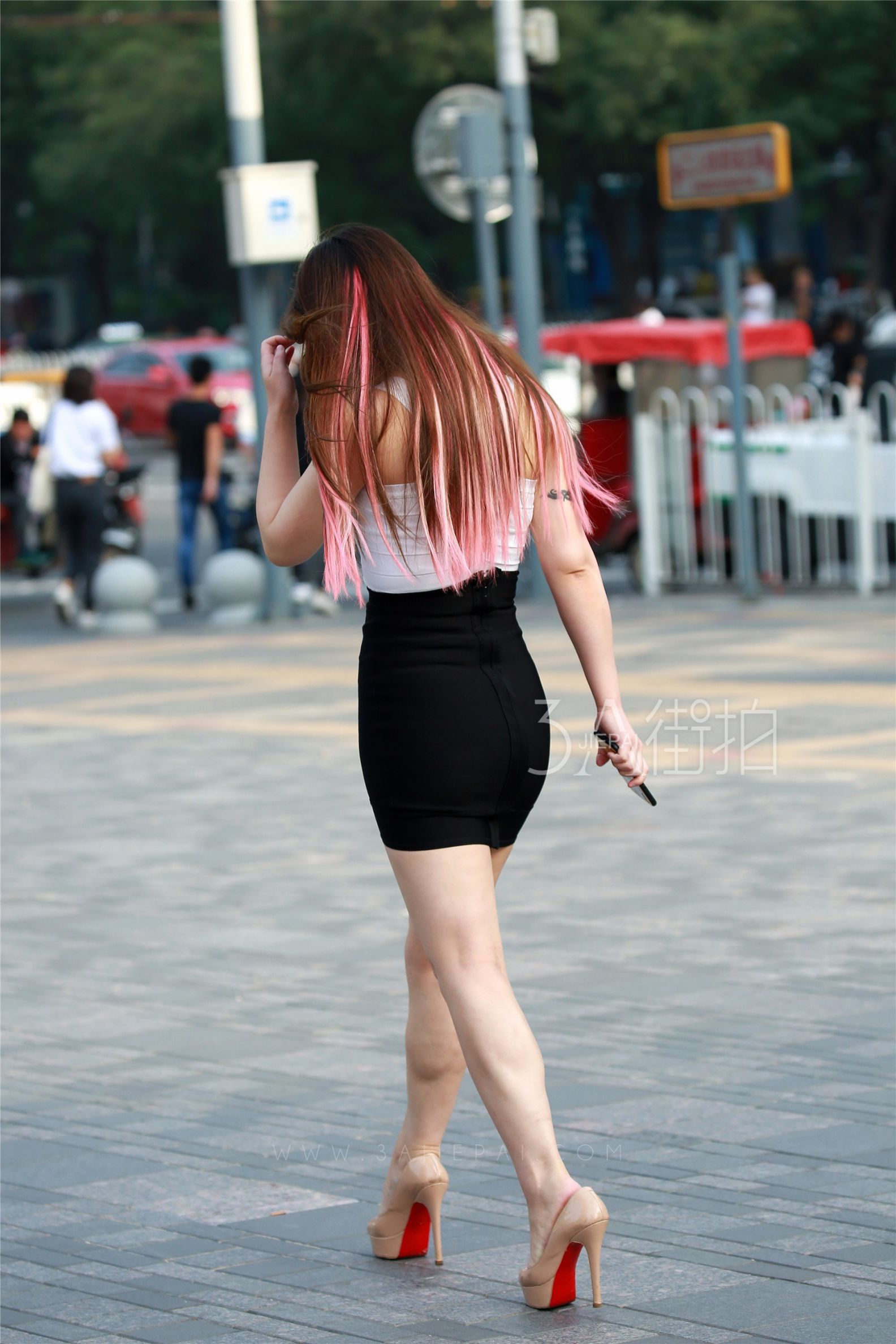 100587-x54tm3jhycu.jpg
