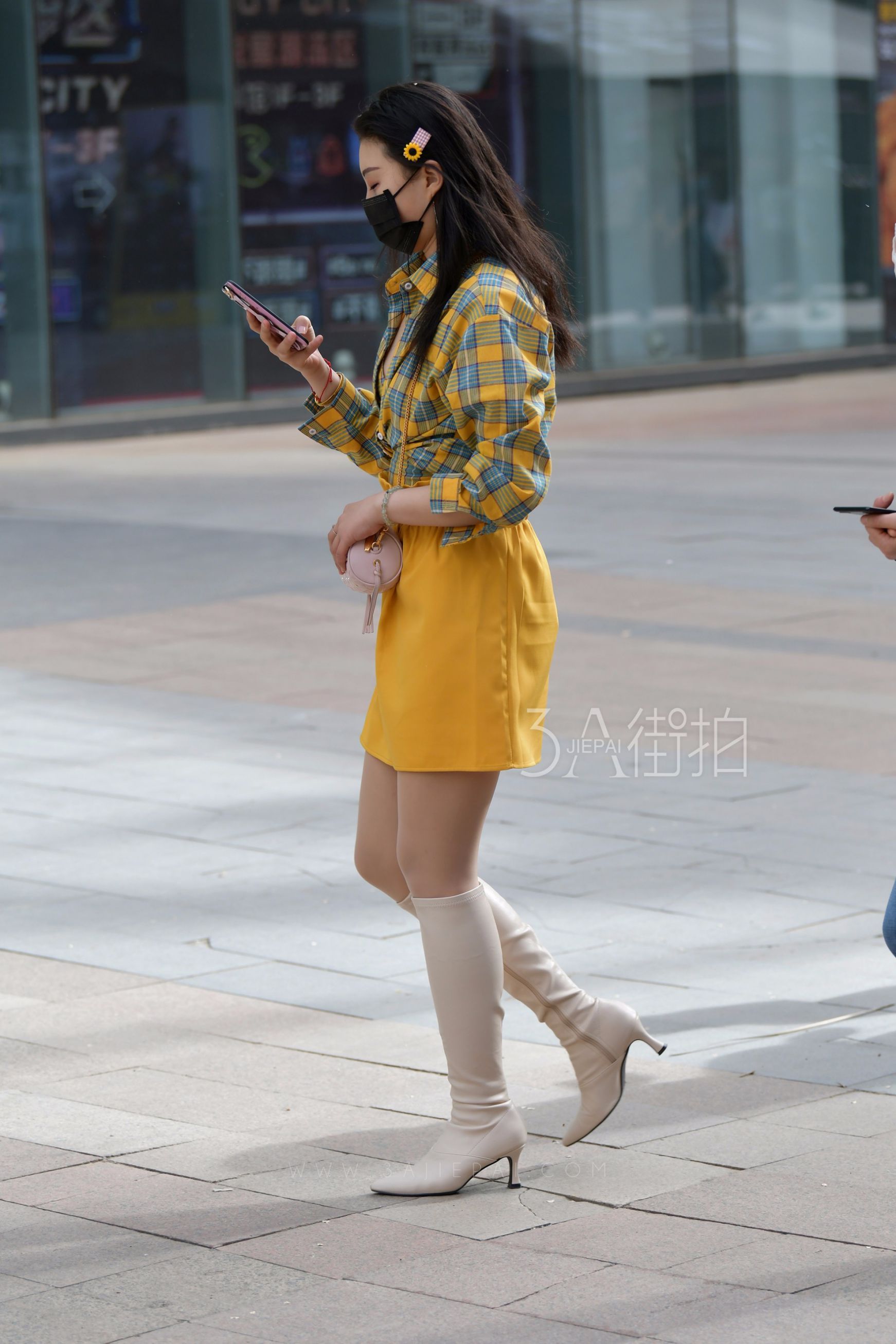 100479-cnhbt04ohkg.jpg