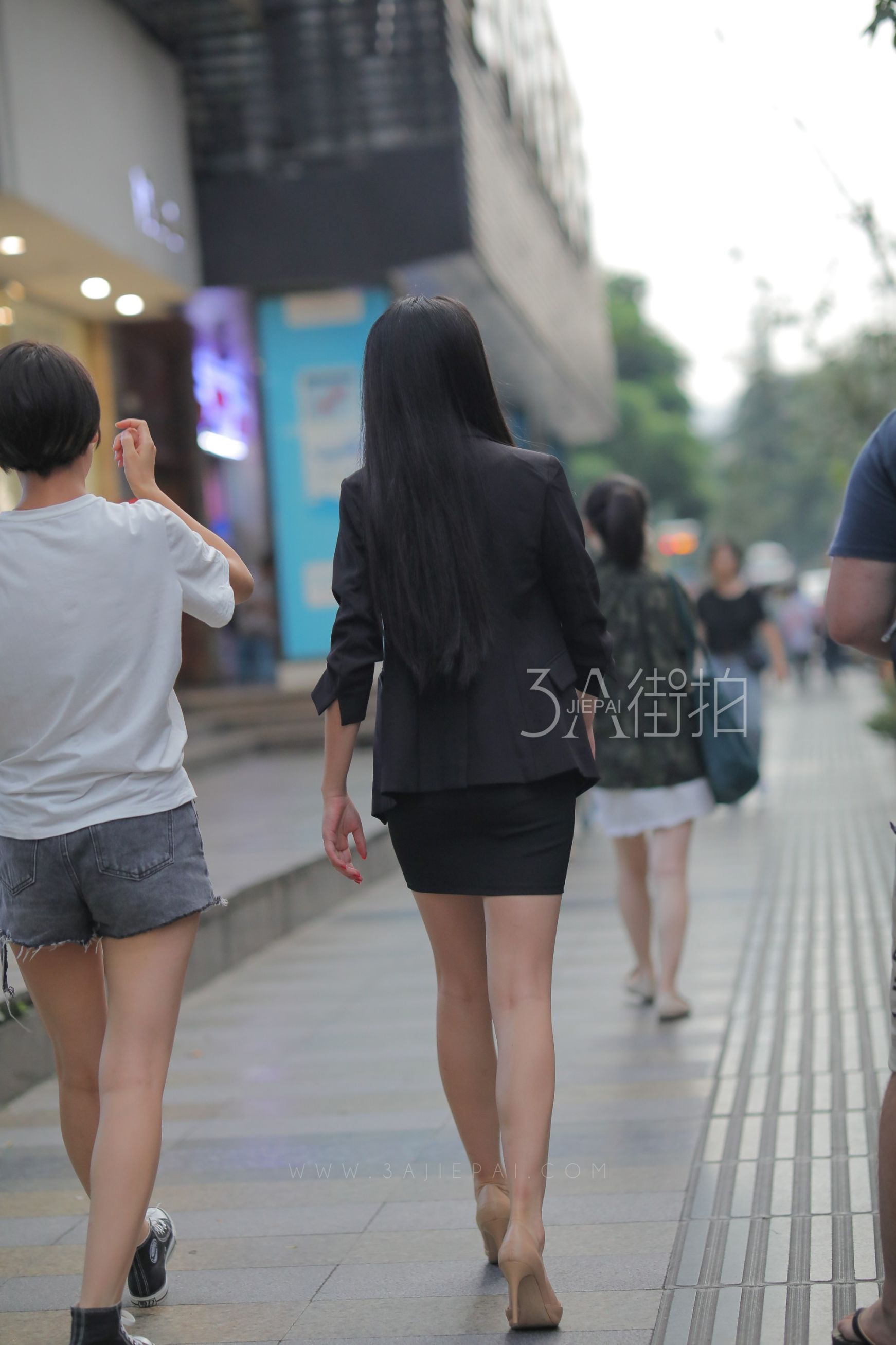 100366-kvpgv2g1cr3.jpg