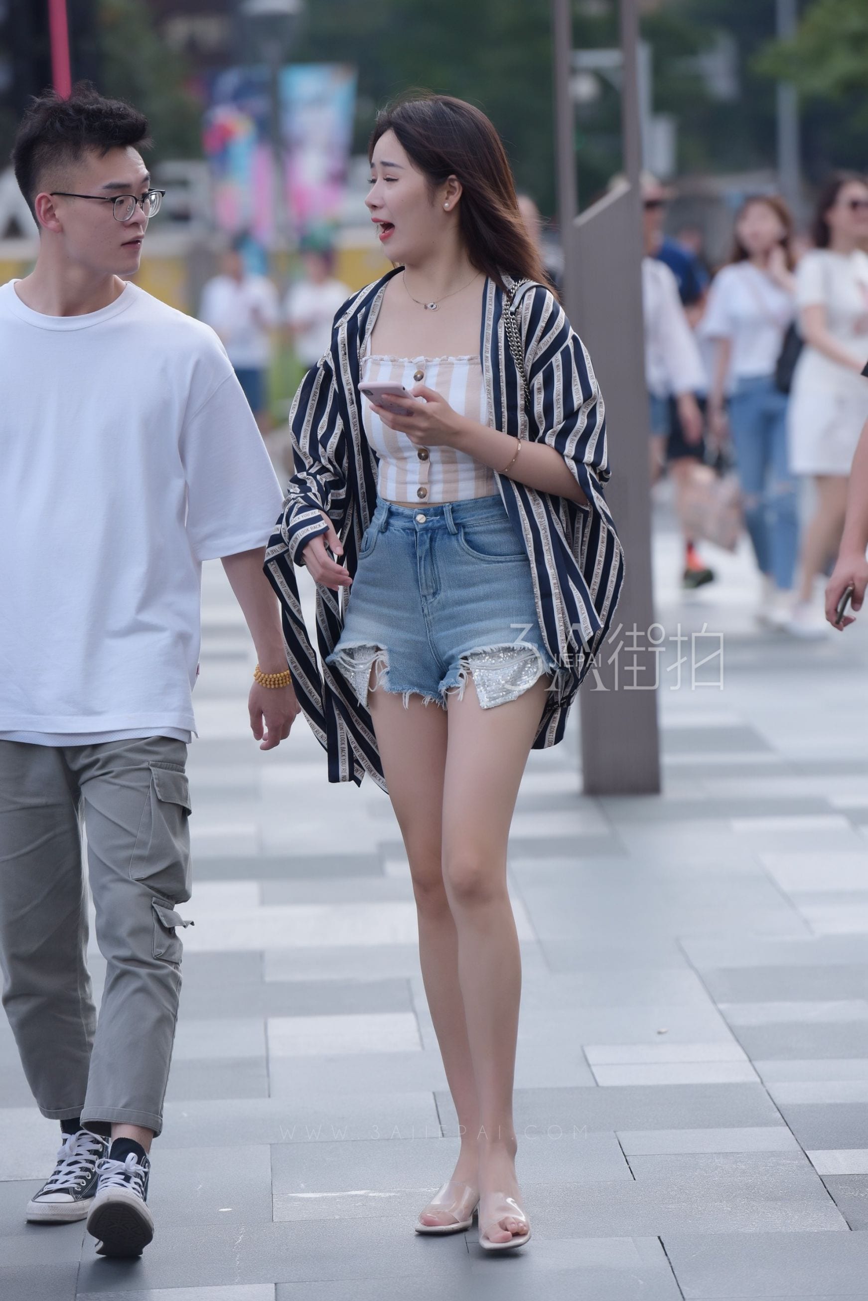 100154-yawnd1d33pn.jpg