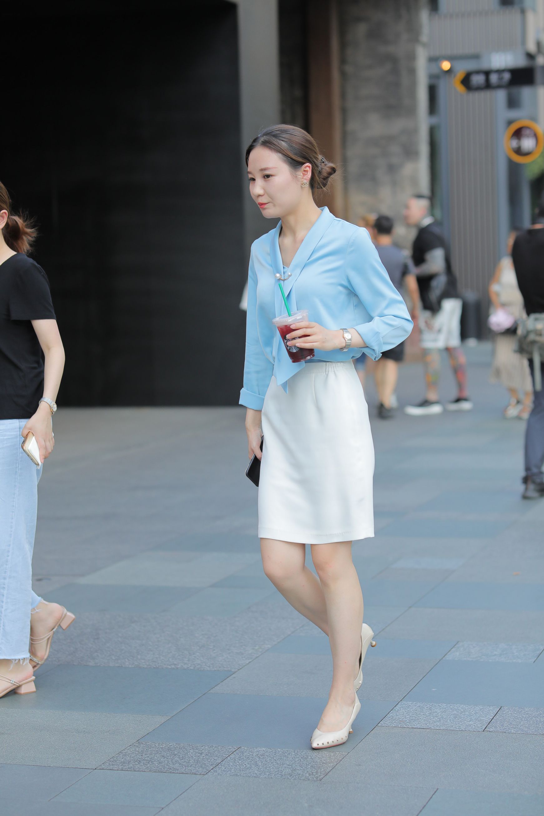 99944-g2mm1lluk1p.jpg