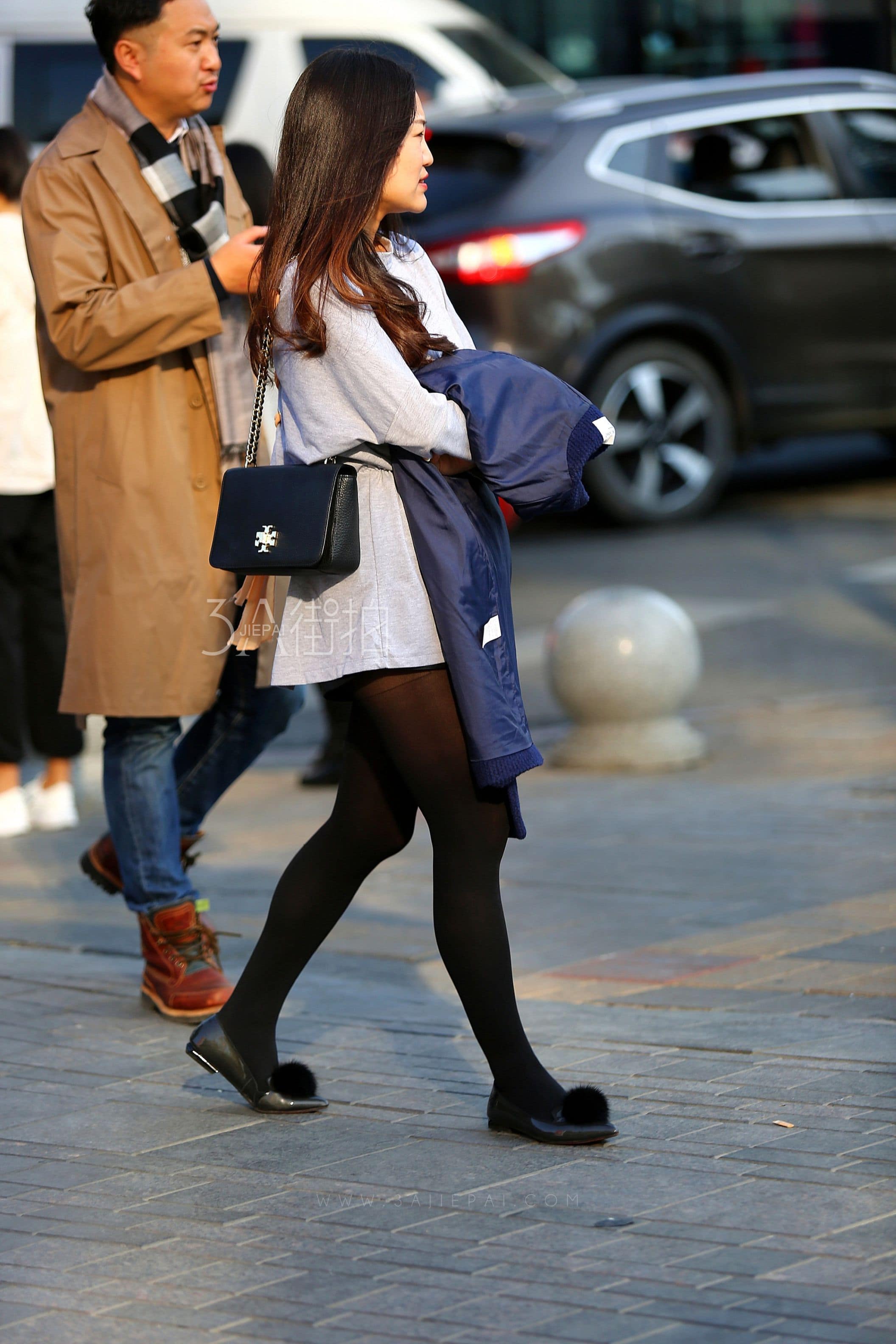 99737-be1edkikymt.jpg