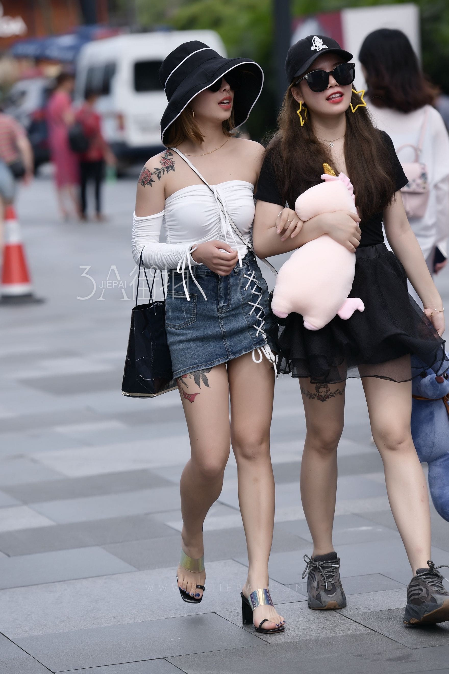 99644-2ax4nd1mh1d.jpg
