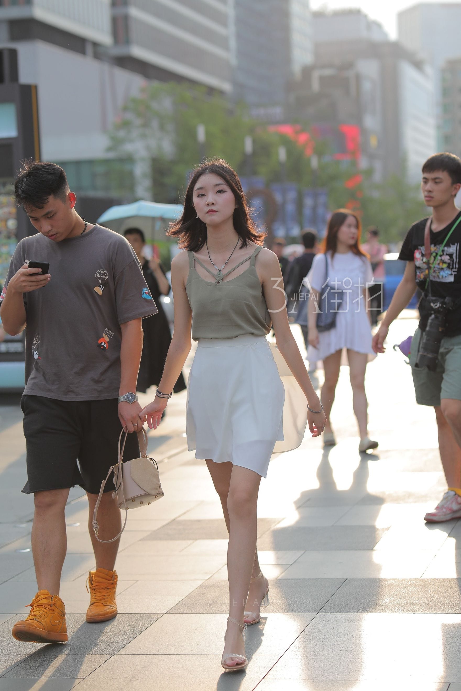 99357-yi52egncrbd.jpg