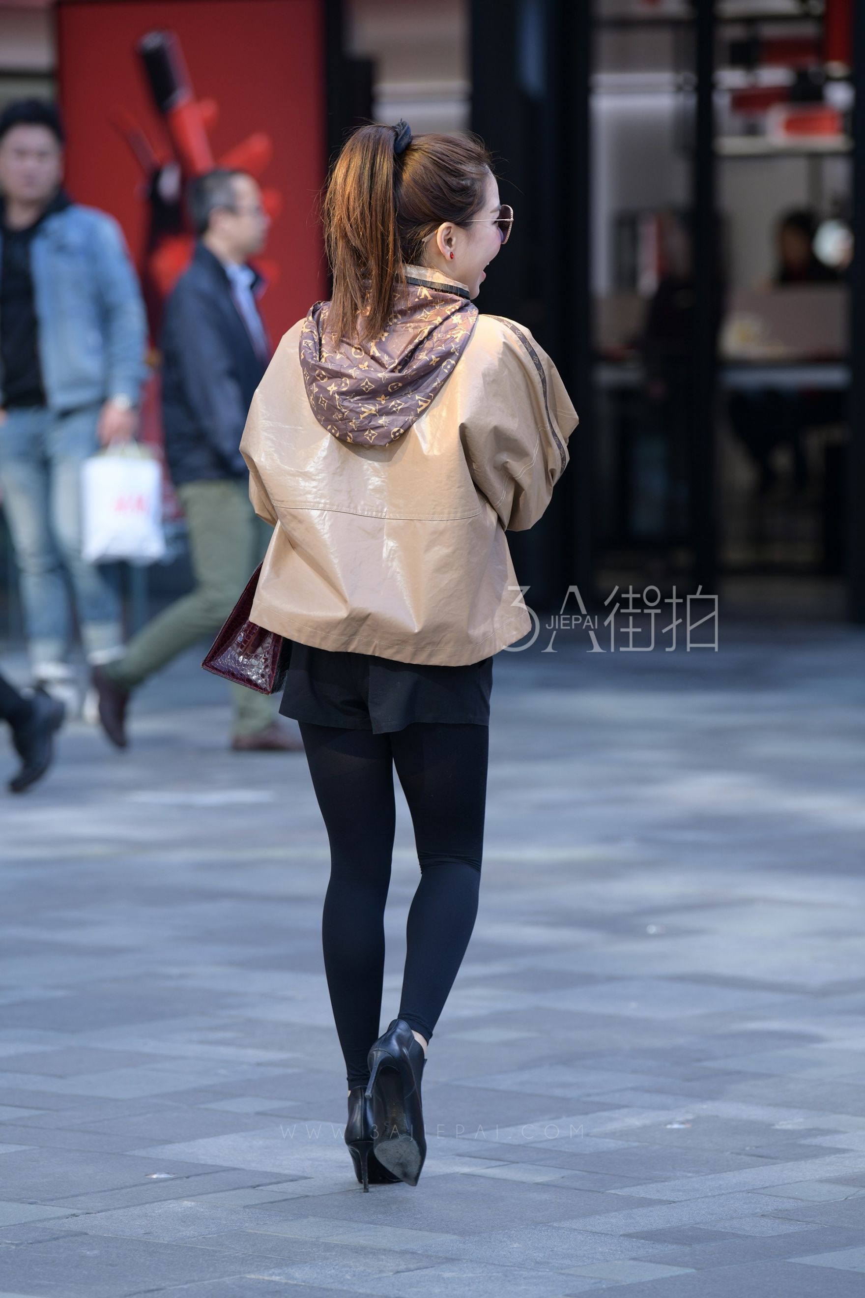 99080-kprha35xwkb.jpg