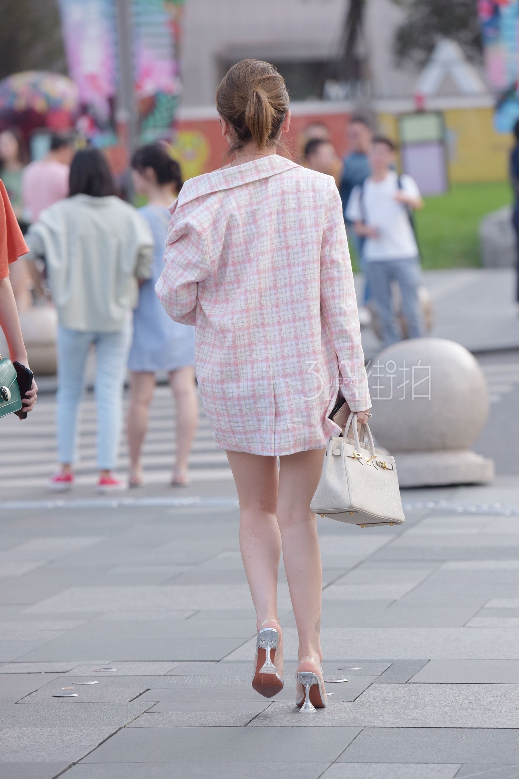 99077-brqdjgnrkhk.jpg