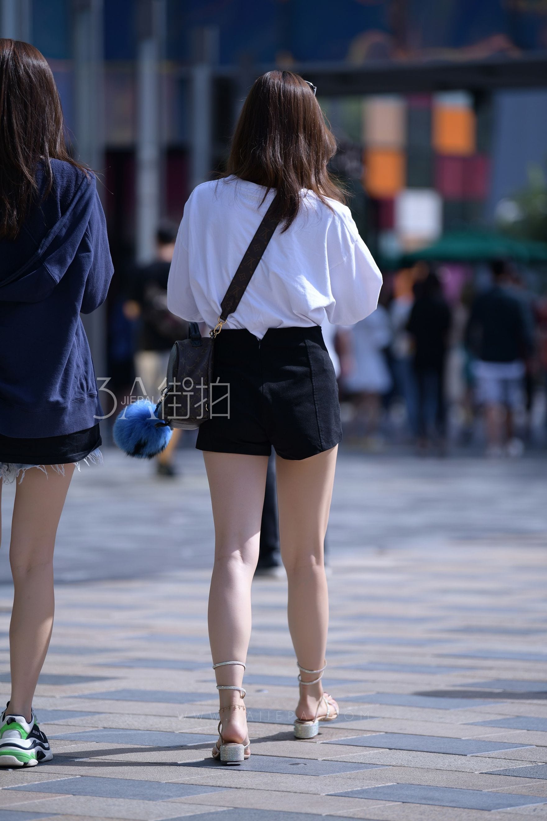 99073-g1xcluprjim.jpg