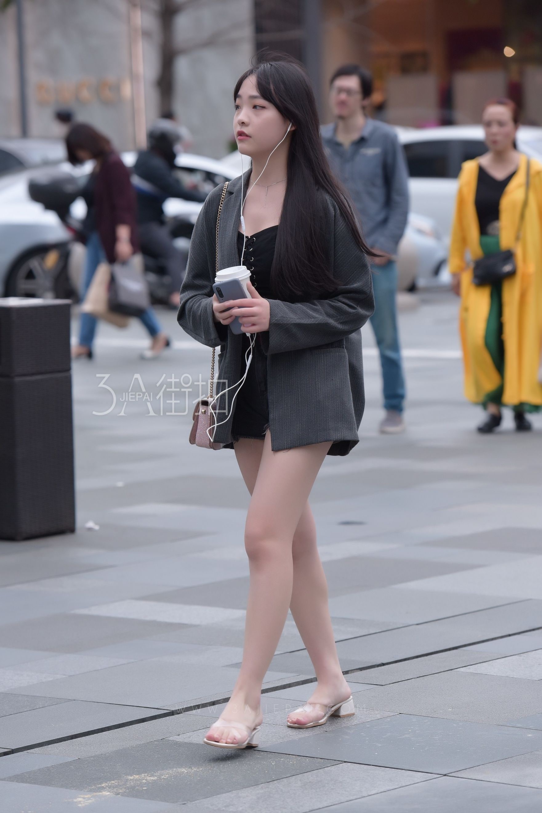 98903-0dqmpnt2htg.jpg