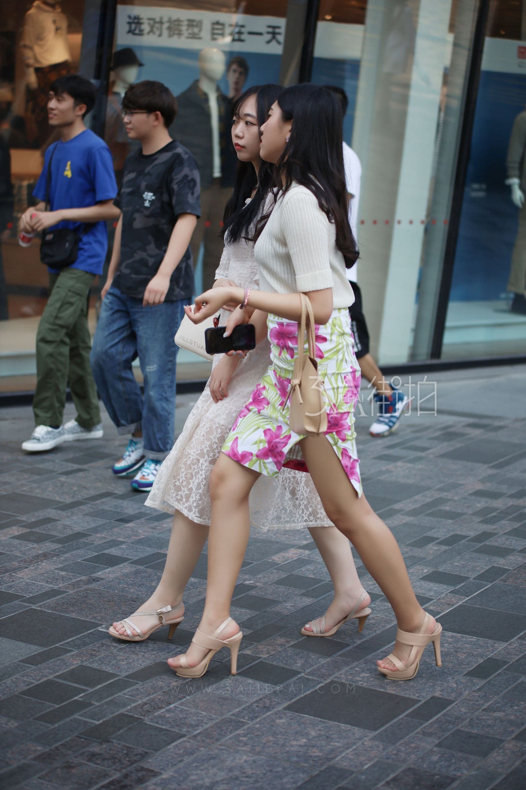 98879-irqxy2q53nw.jpg