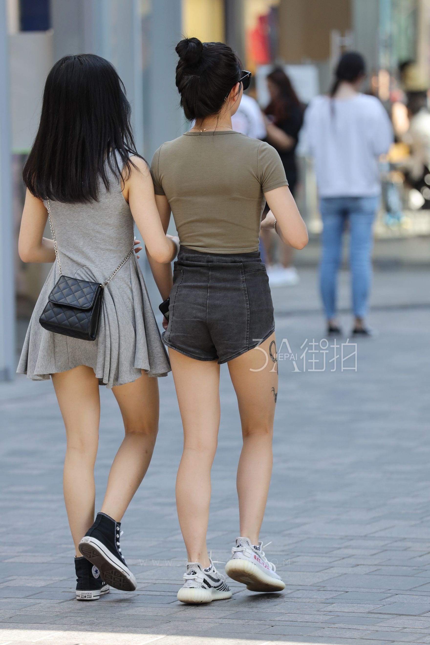 98737-0bhckt3kkal.jpg