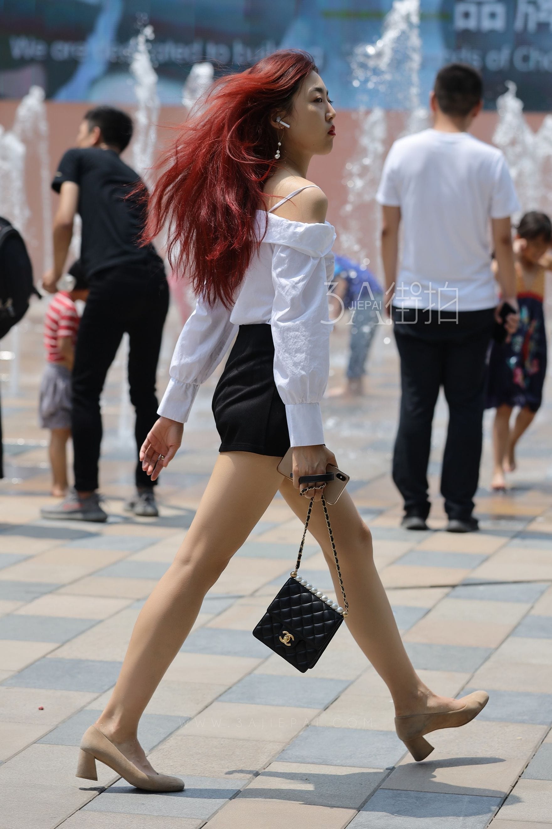 98505-rckaf23hxg4.jpg