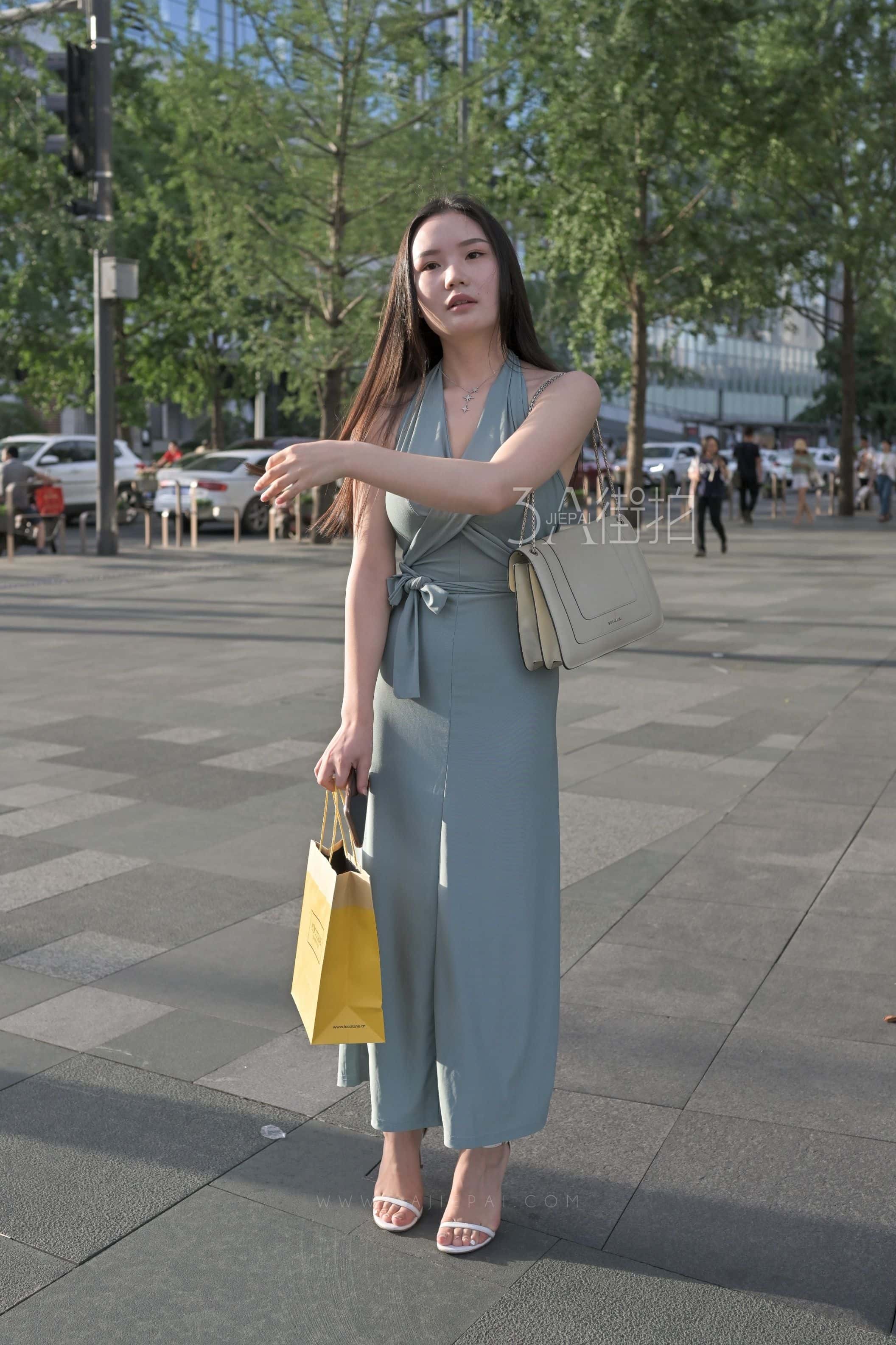 98471-idpbxngd1uz.jpg