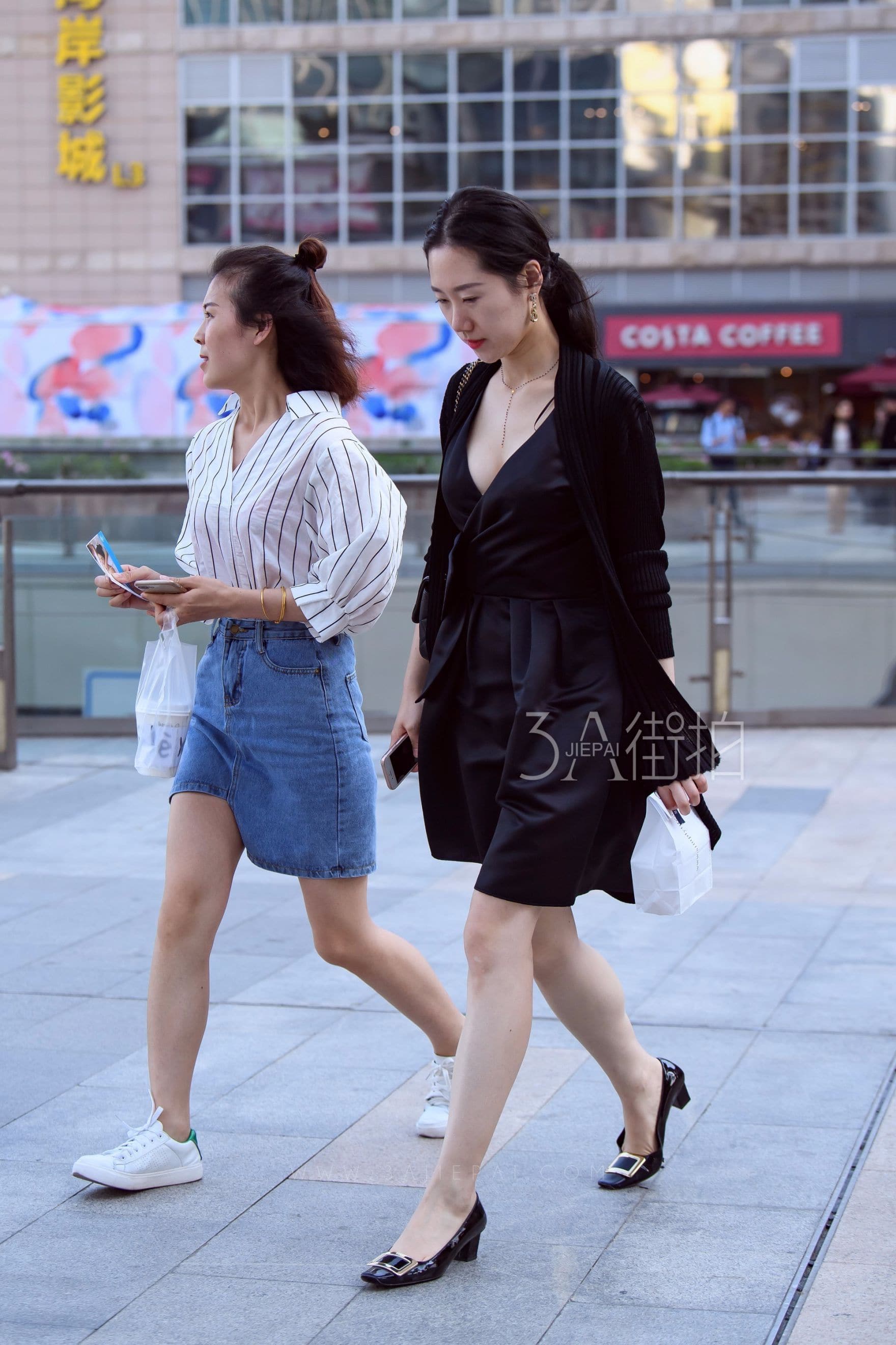 98280-khoukbmugg1.jpg