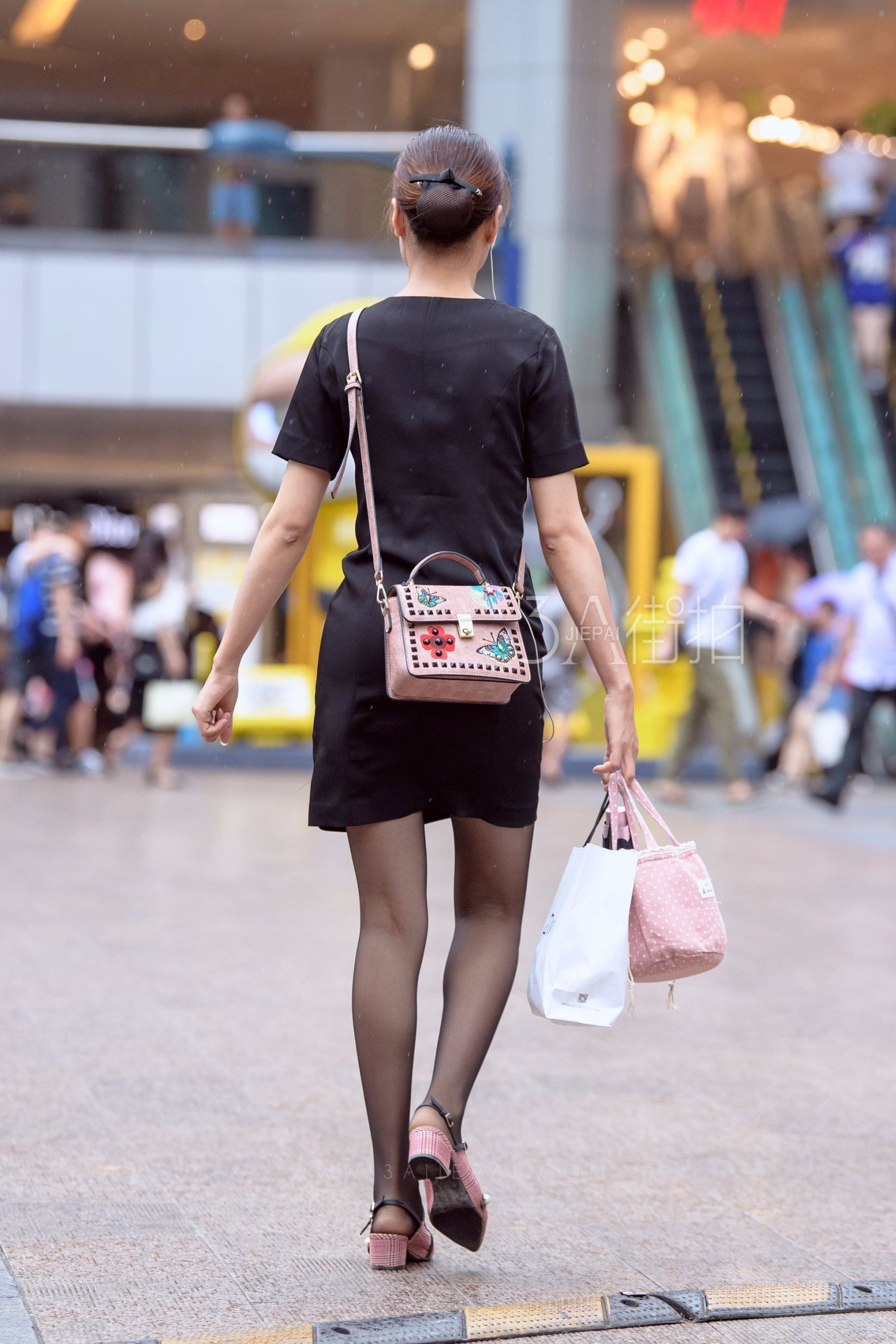 98137-lf2wm2paepp.jpg