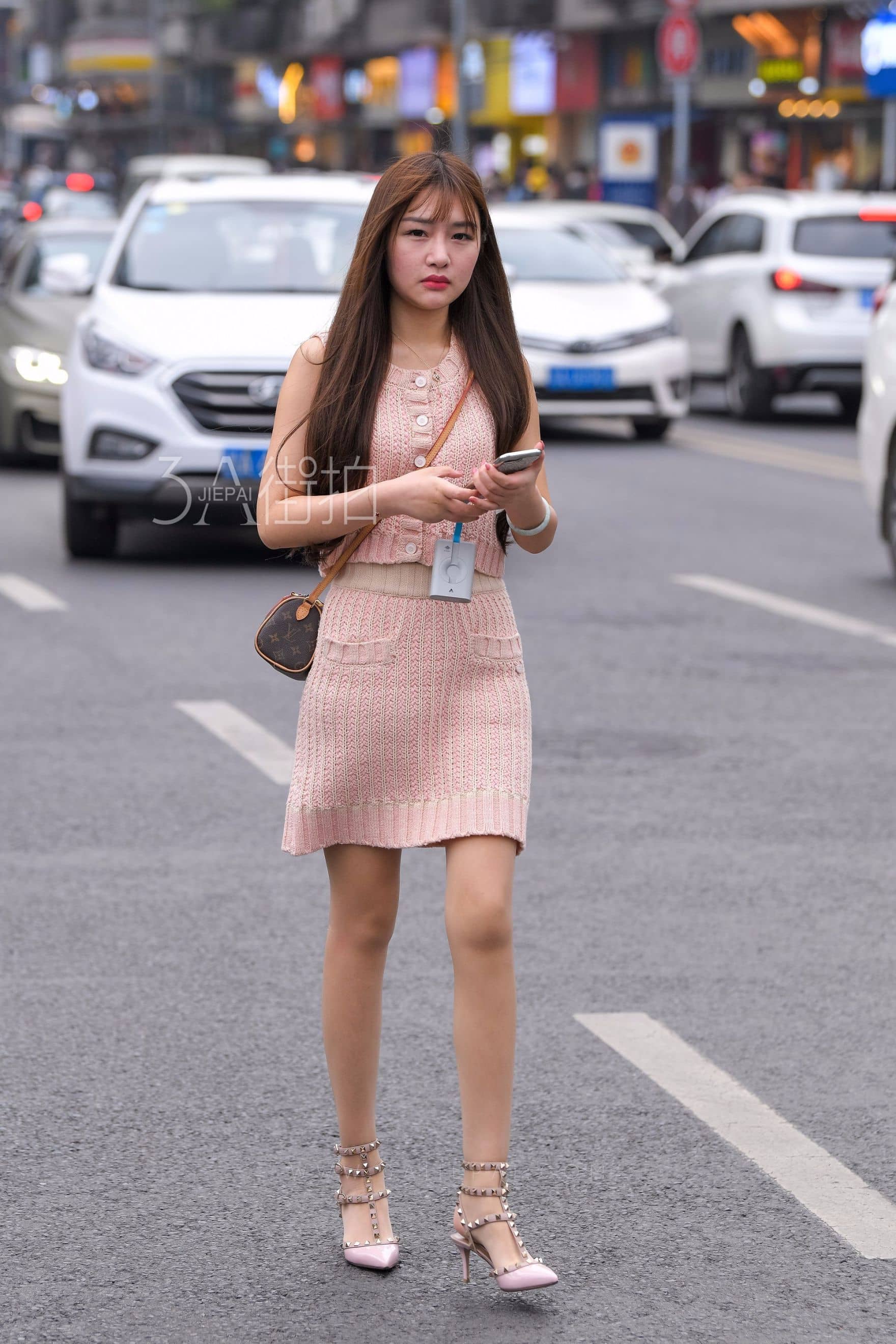 98128-yejqszxdnfr.jpg