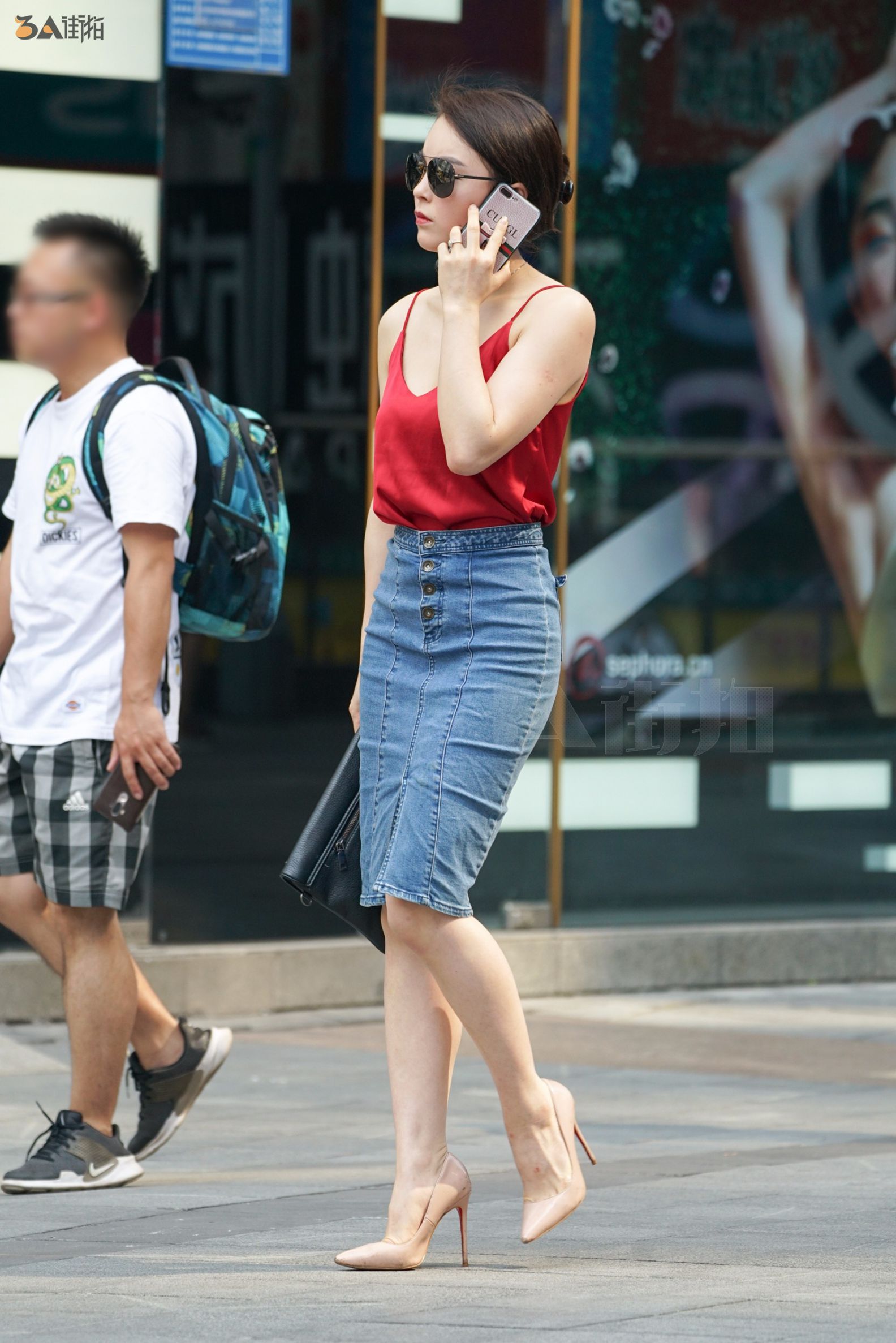 97206-zacycy4oib3.jpg