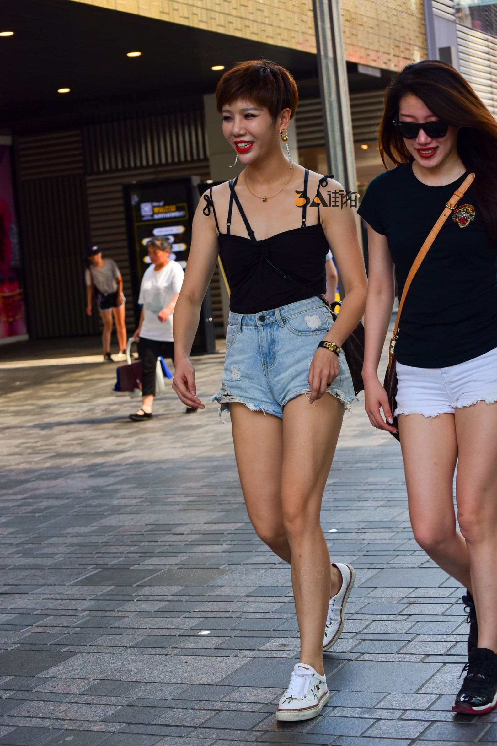 97072-p1hr342fj22.jpg
