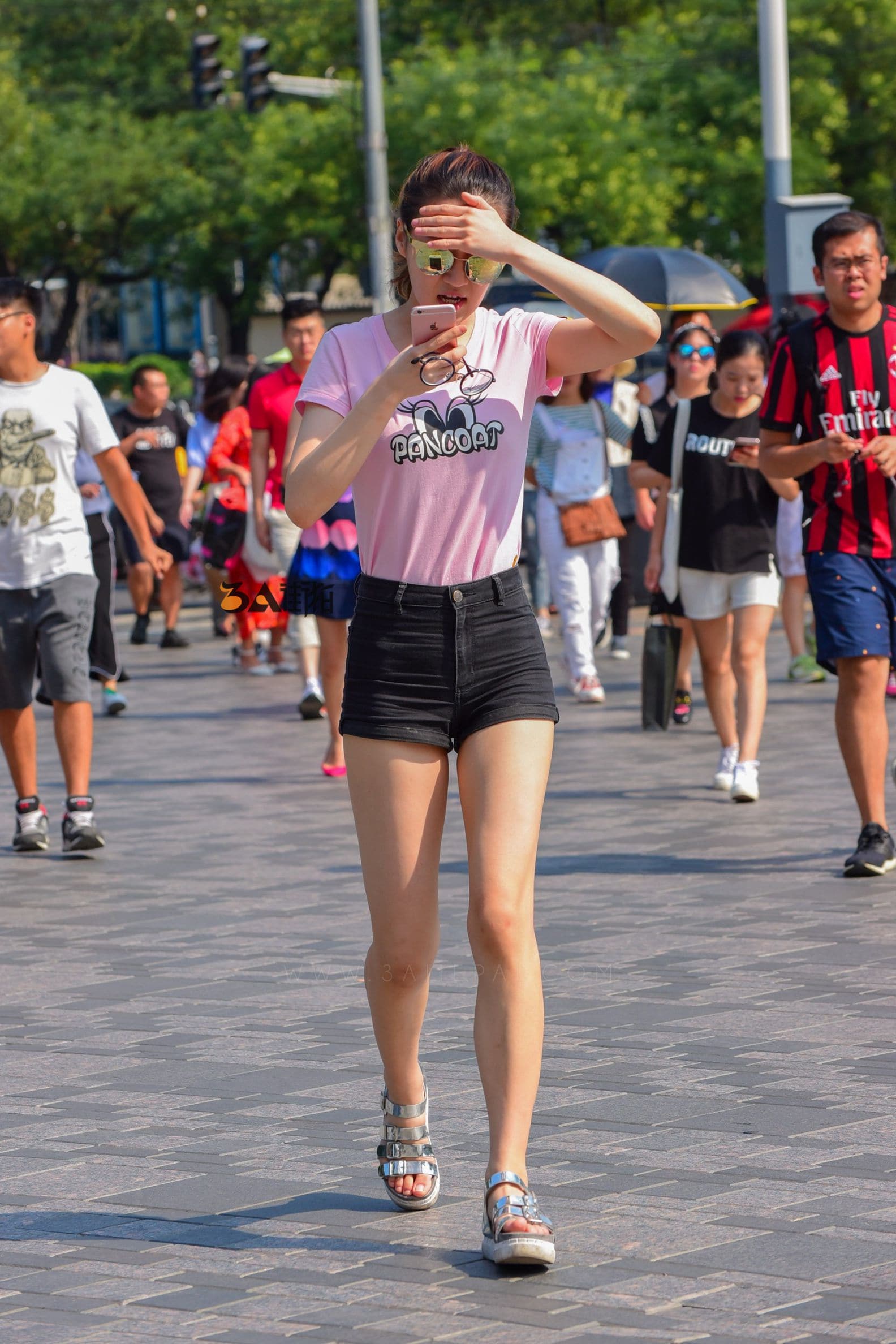 97068-becynuprczj.jpg