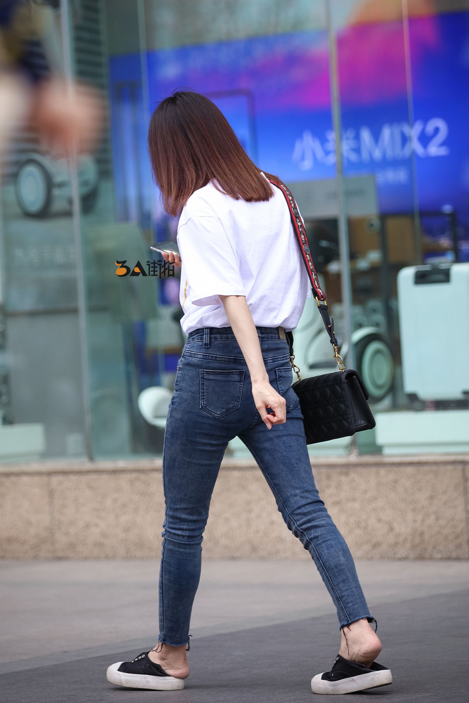 97015-qqfko503plm.jpg