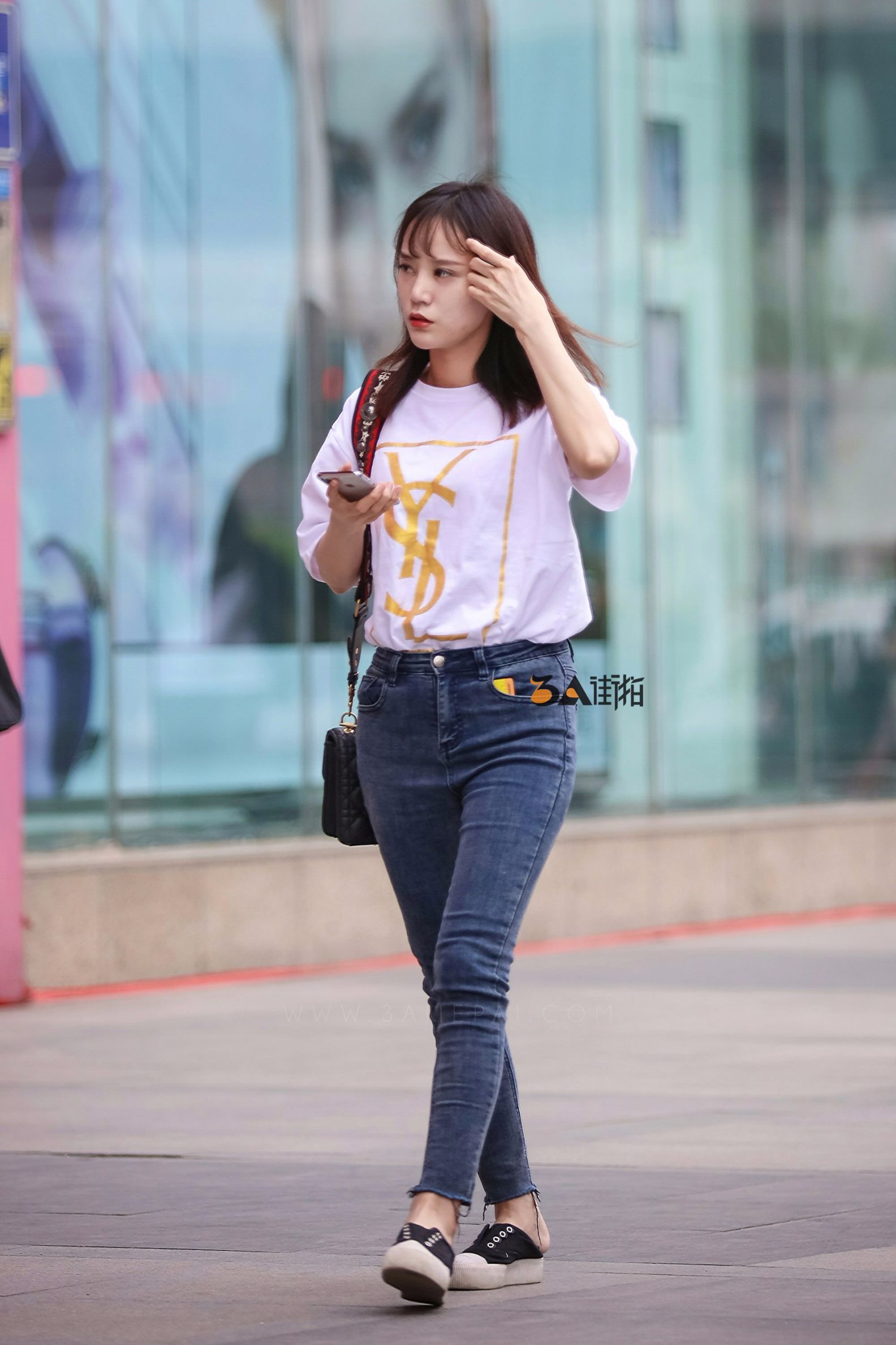 97015-mh2k5fwnwk0.jpg