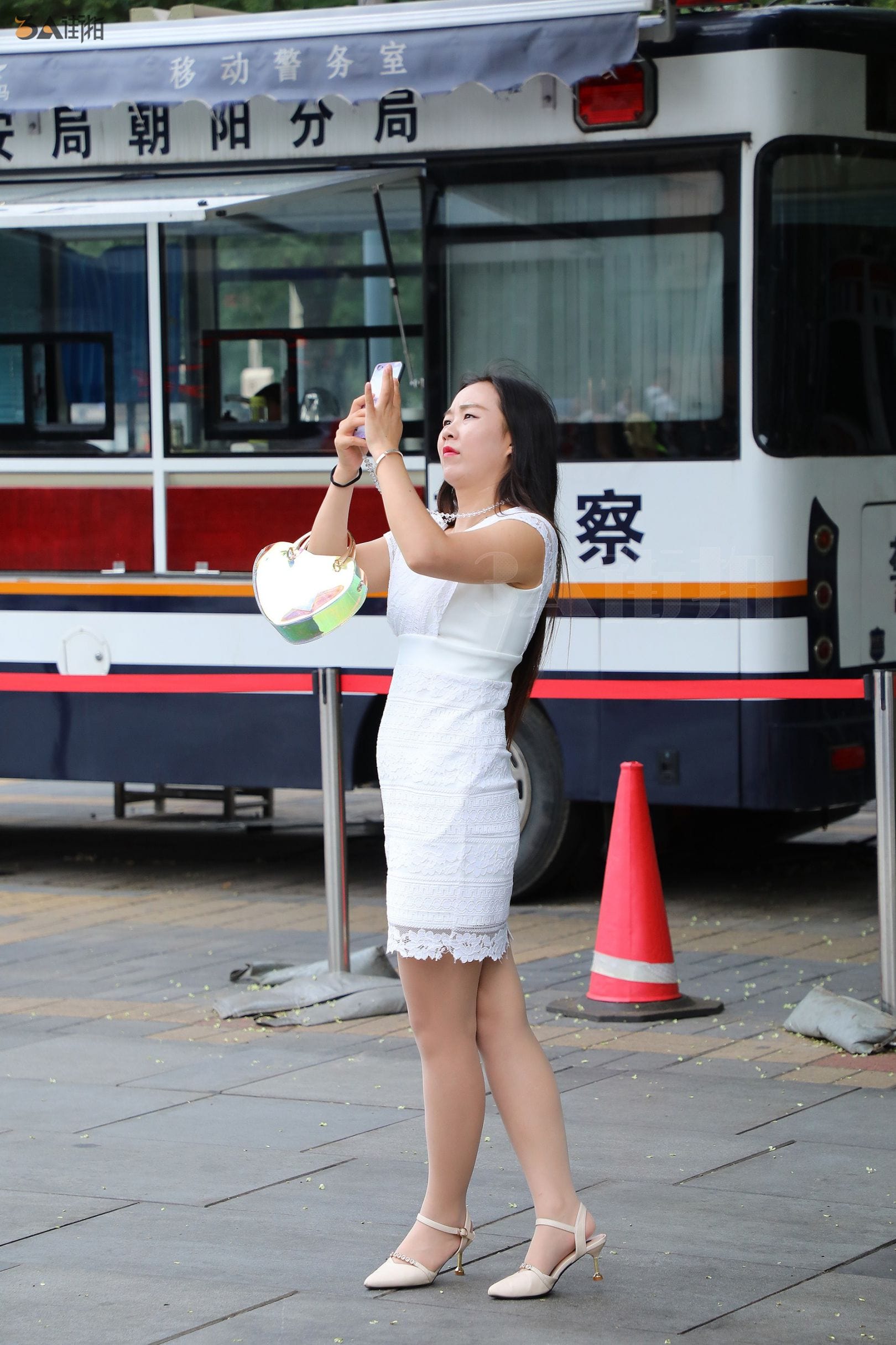 95545-dt2infhcolw.jpg
