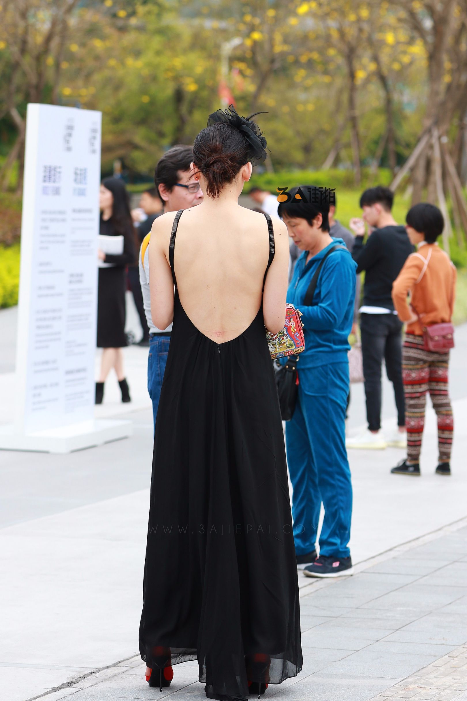 95165-jrj3axglorl.jpg
