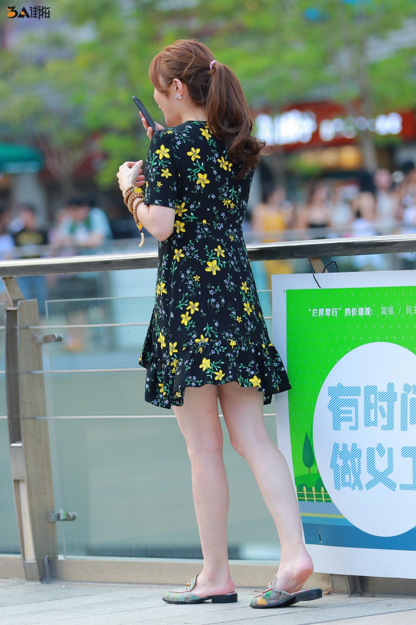 94823-xtuul3iw50r.jpg