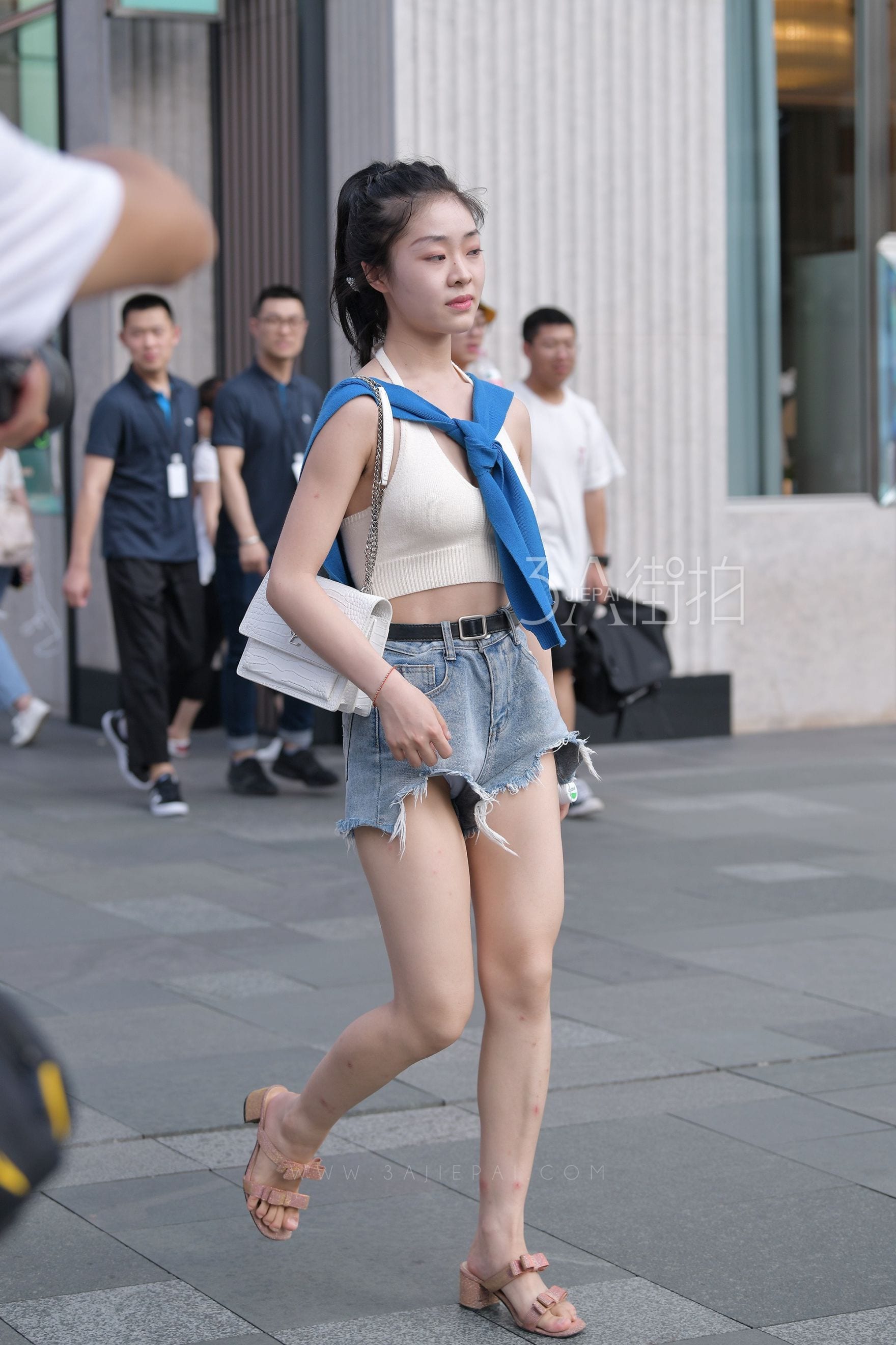 108429-0rjkp0lyr0b.jpg
