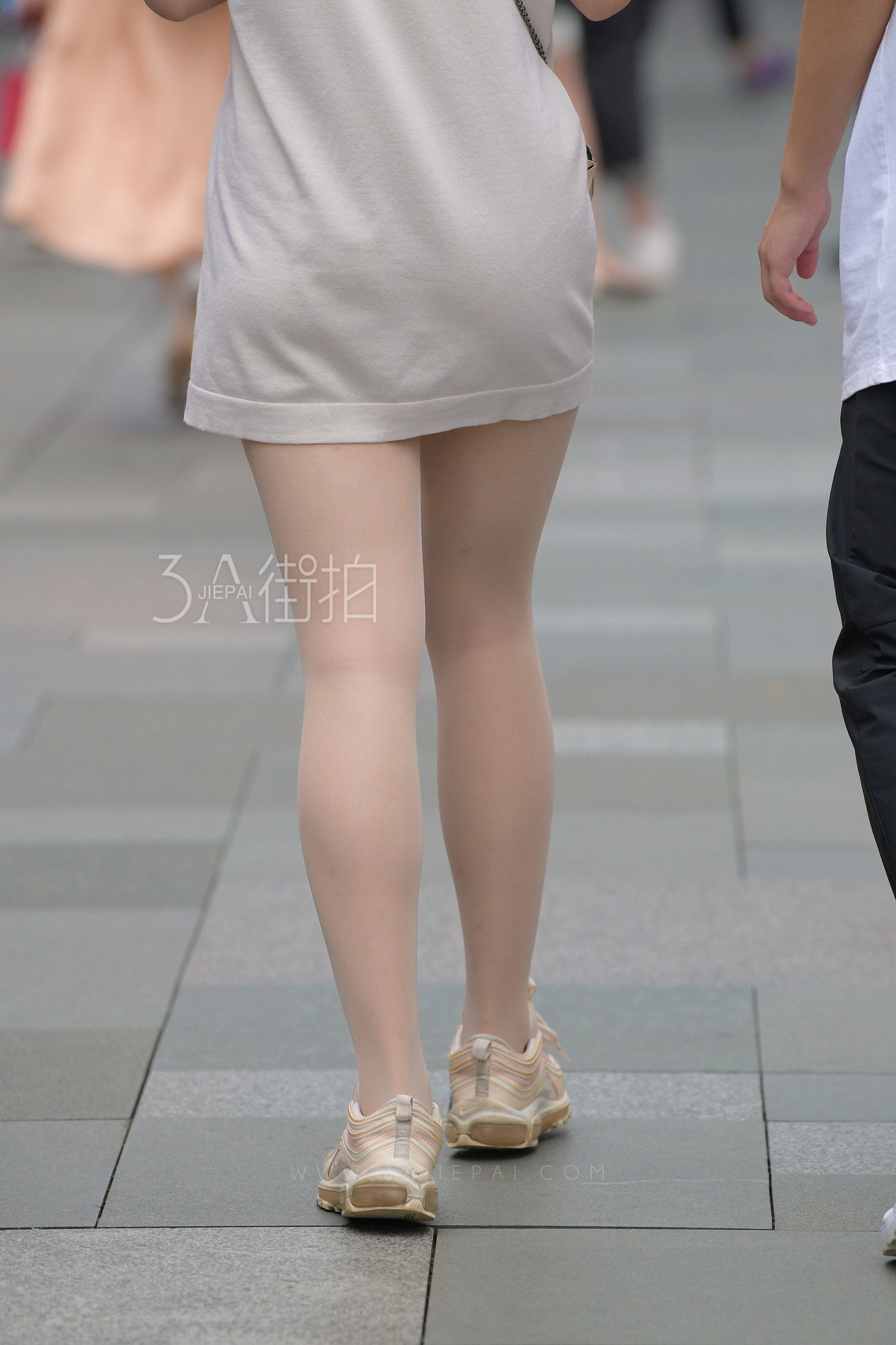108424-yvm5yccxchz.jpg