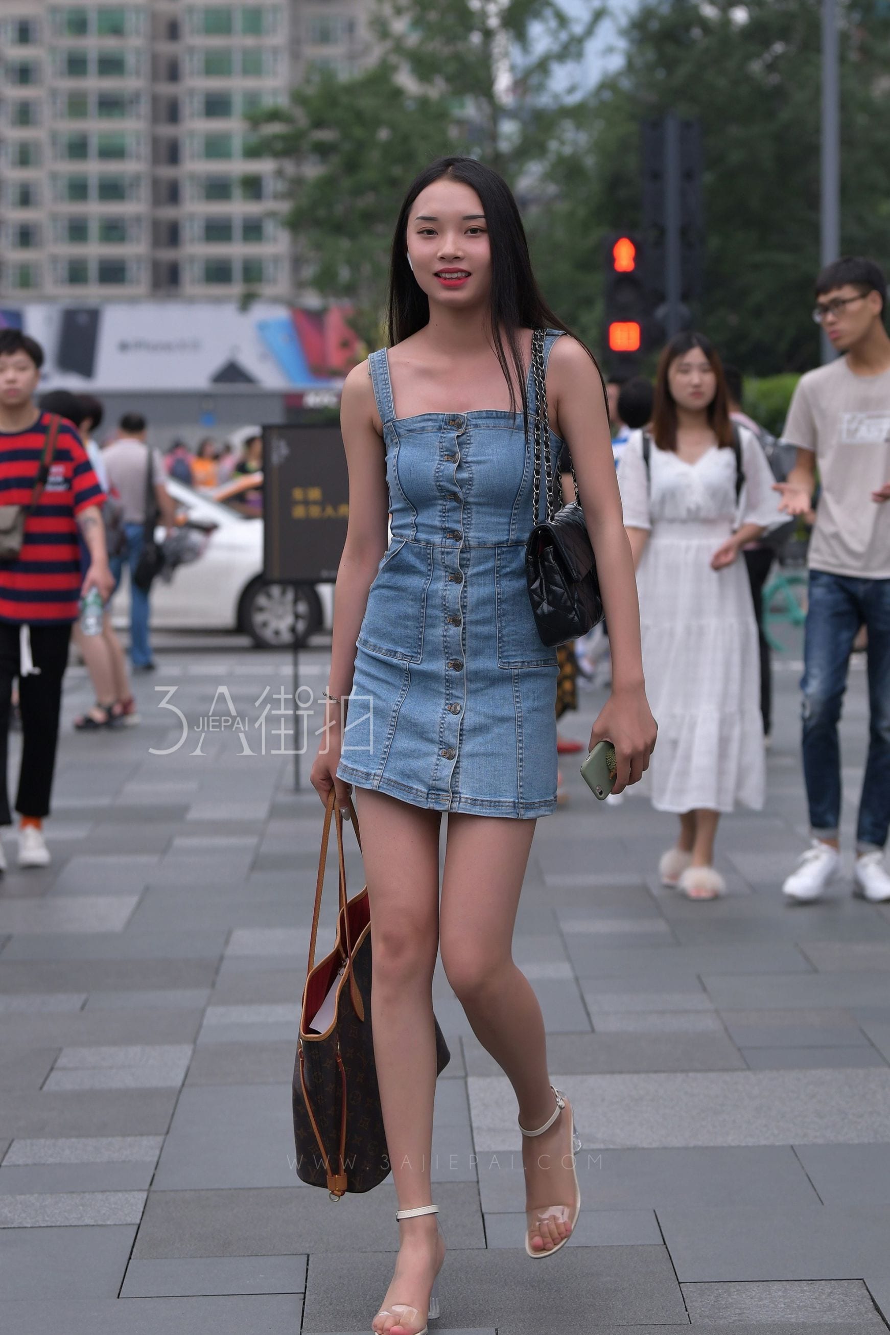 108295-aplrie3e1ae.jpg
